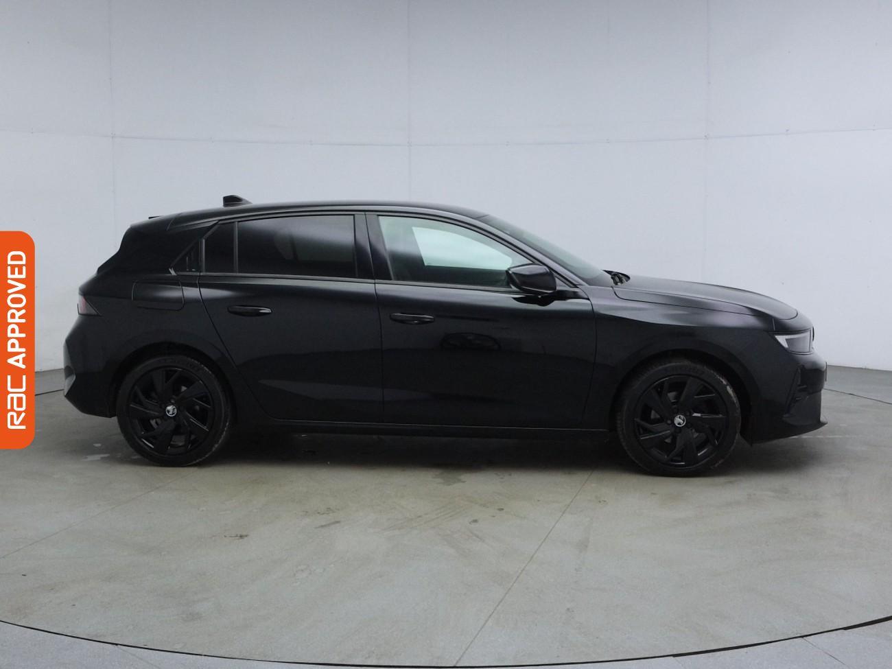 Vauxhall Astra view 6