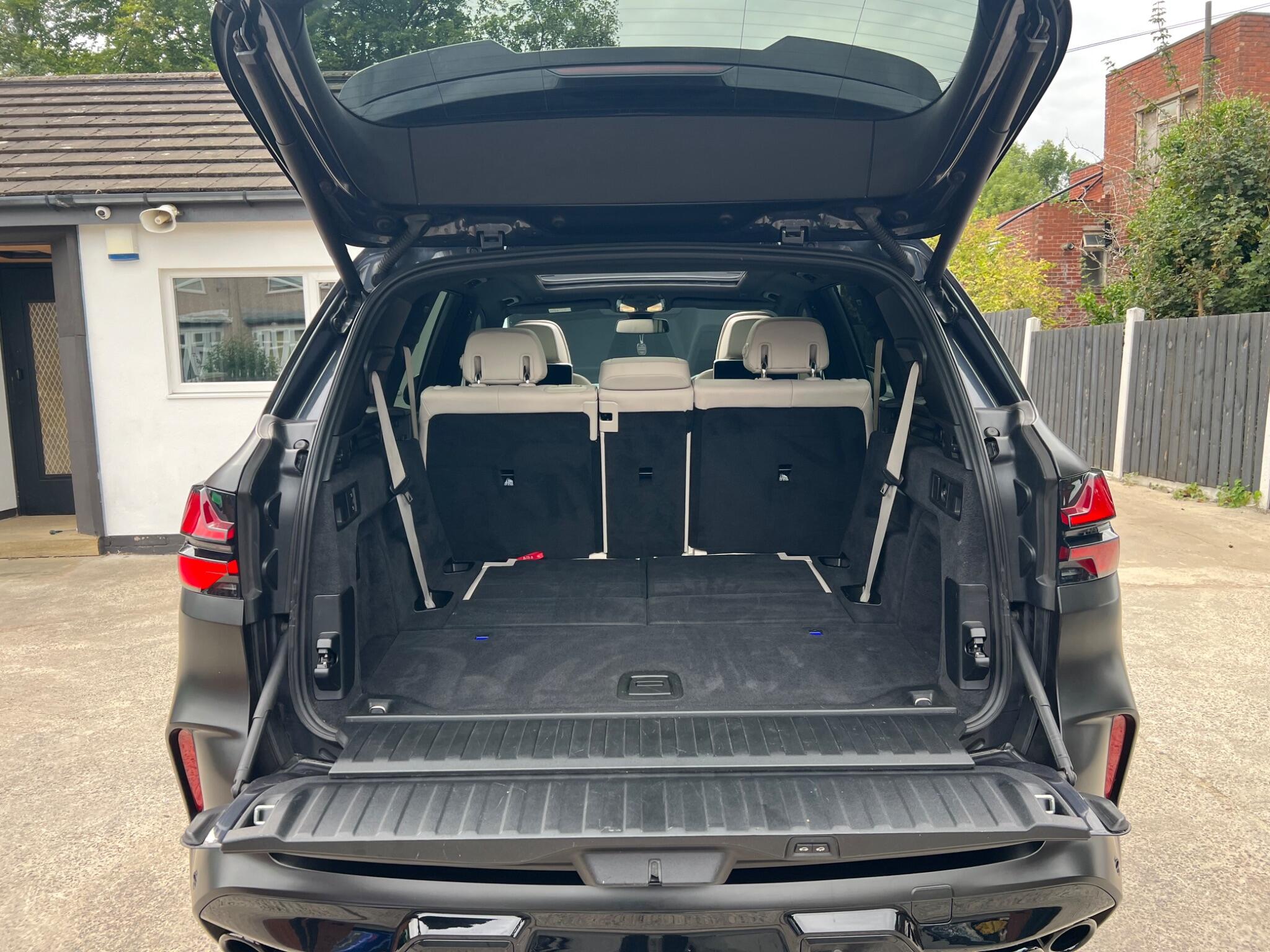 BMW X5 view 84