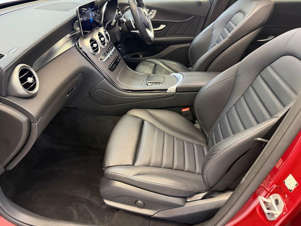 Mercedes-Benz GLC view 28