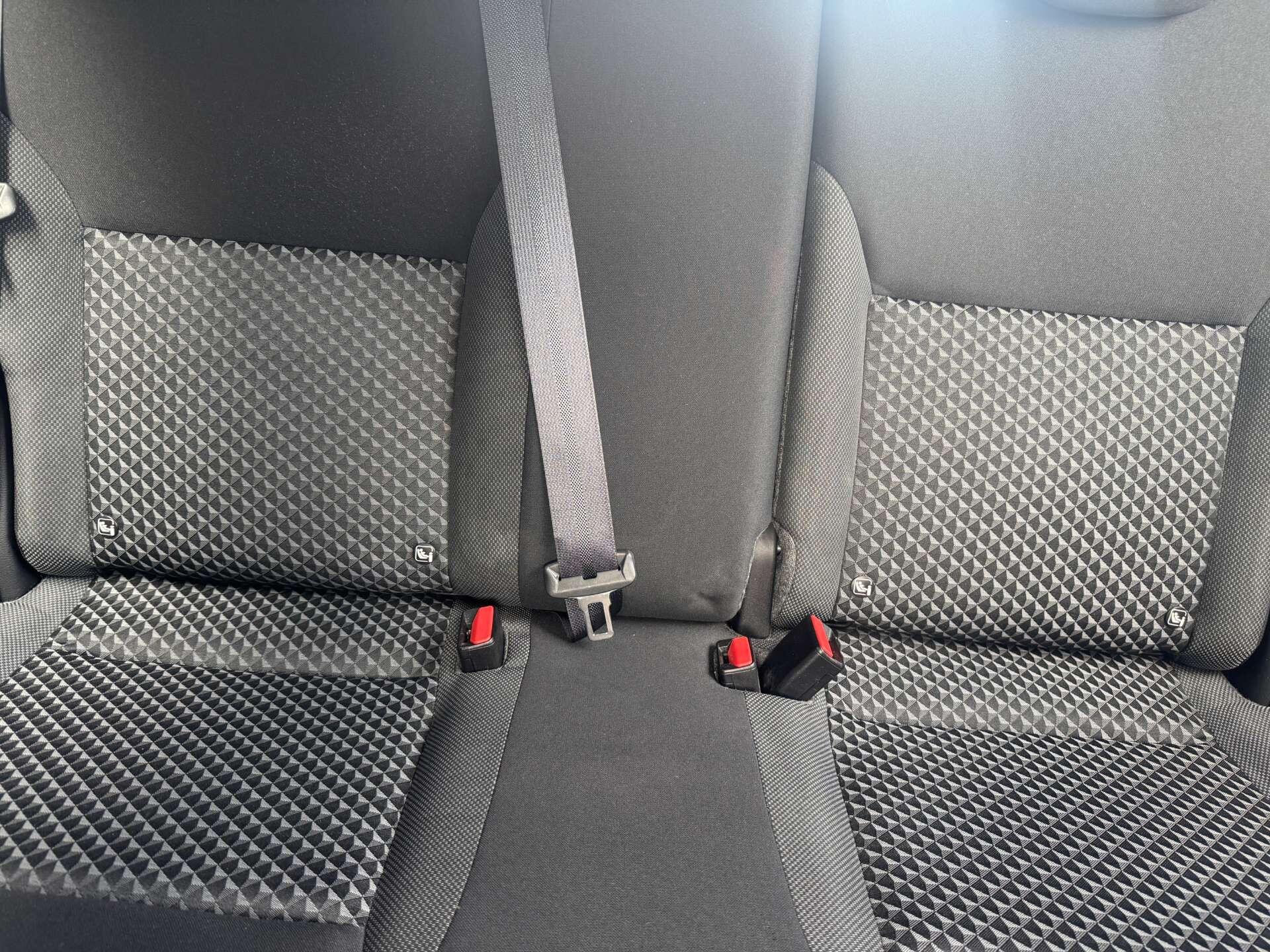 Nissan Micra view 23