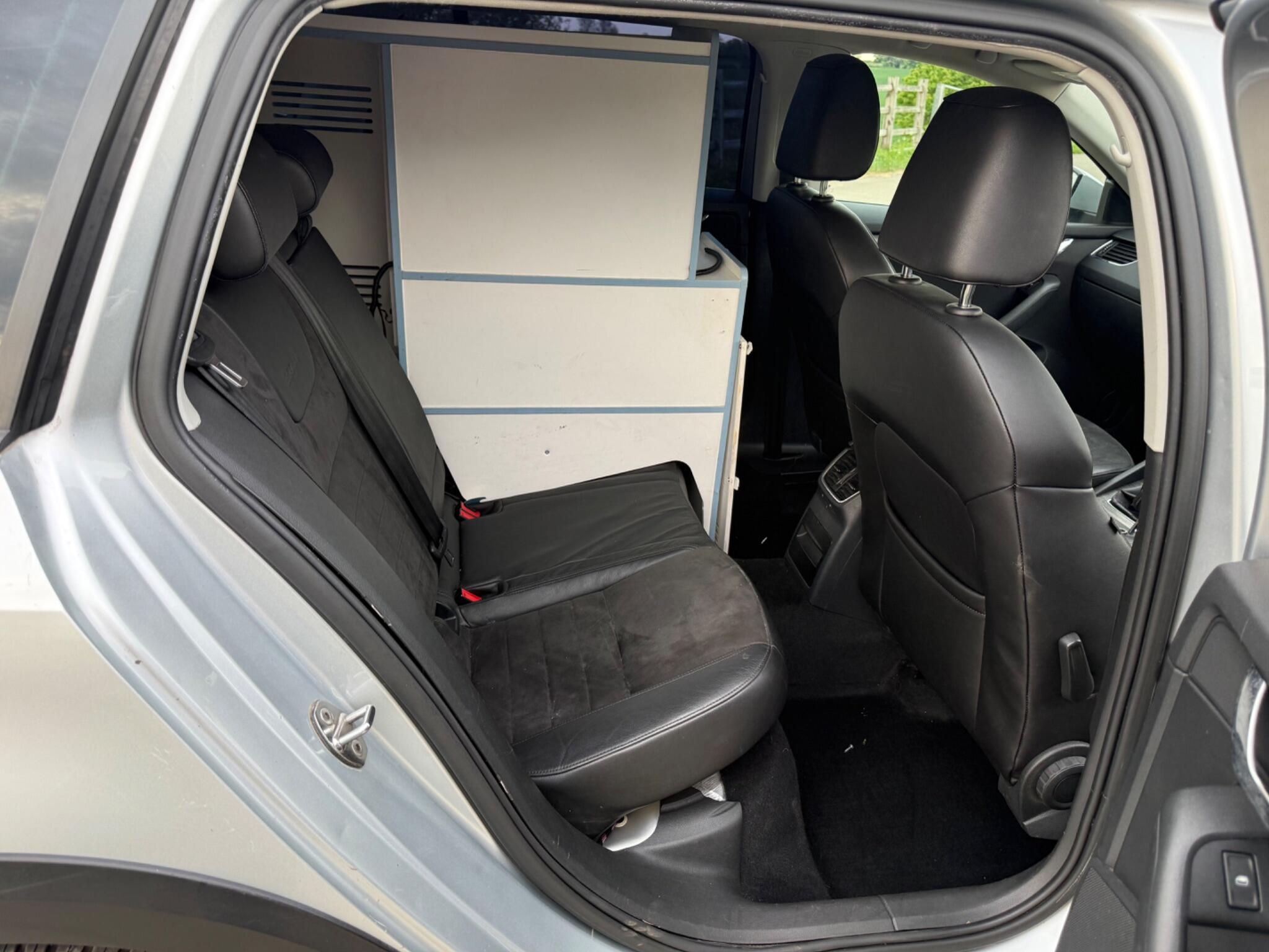 Skoda Octavia 2.0 TDI Scout 4WD Euro 6 (s/s) 5dr — photo 19 of 50