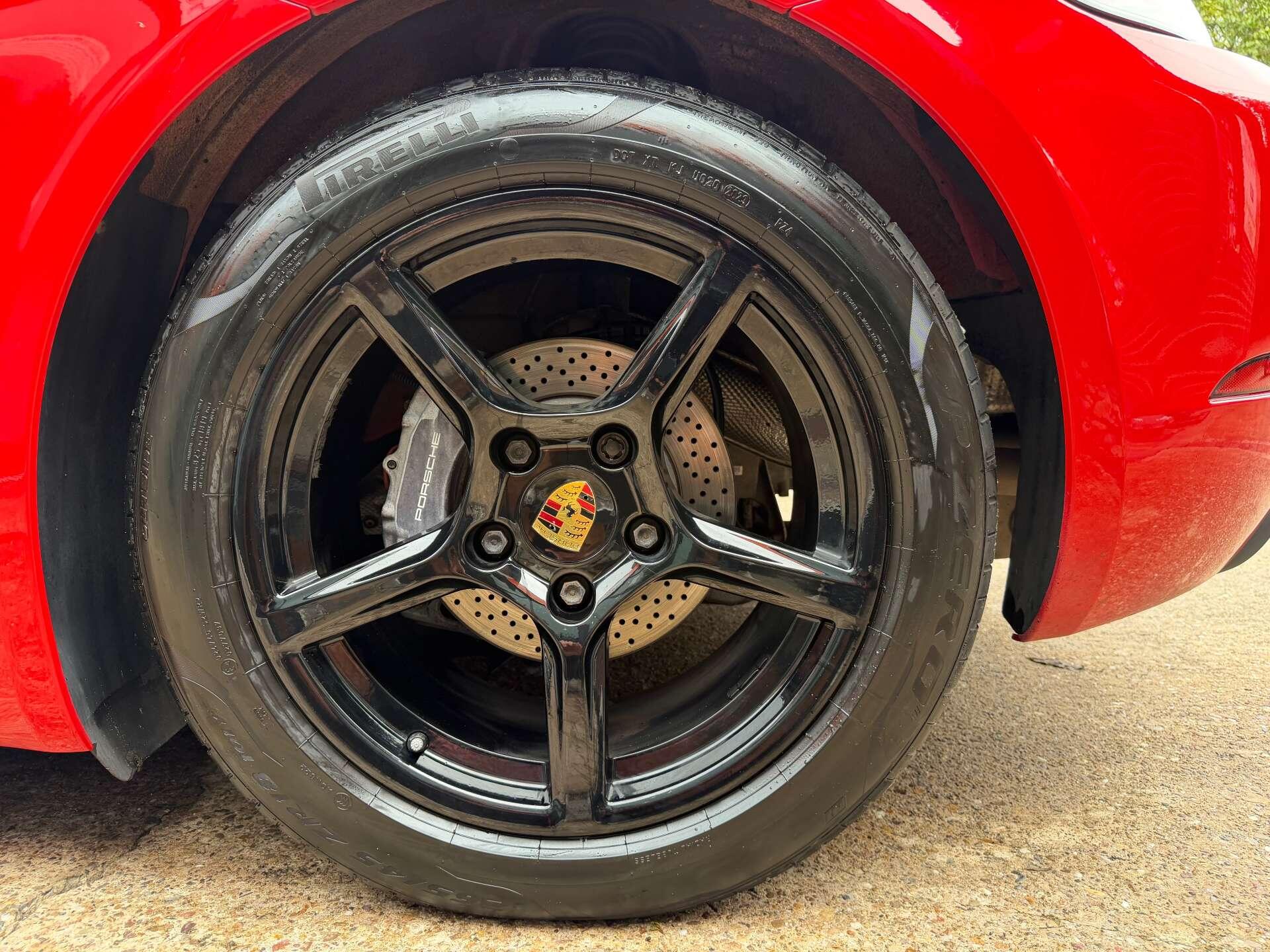 Porsche Boxster view 14
