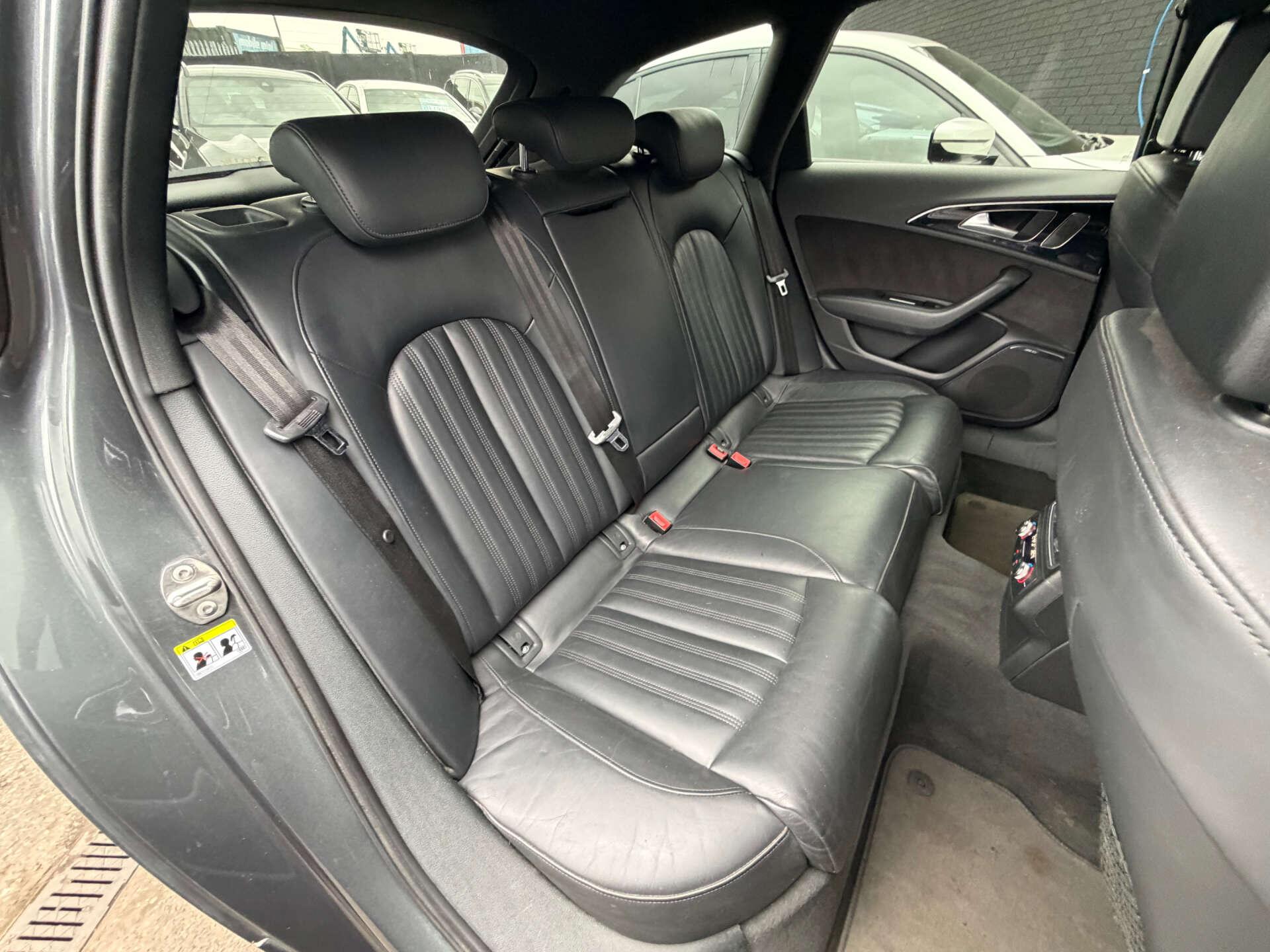 Audi A6 view 28