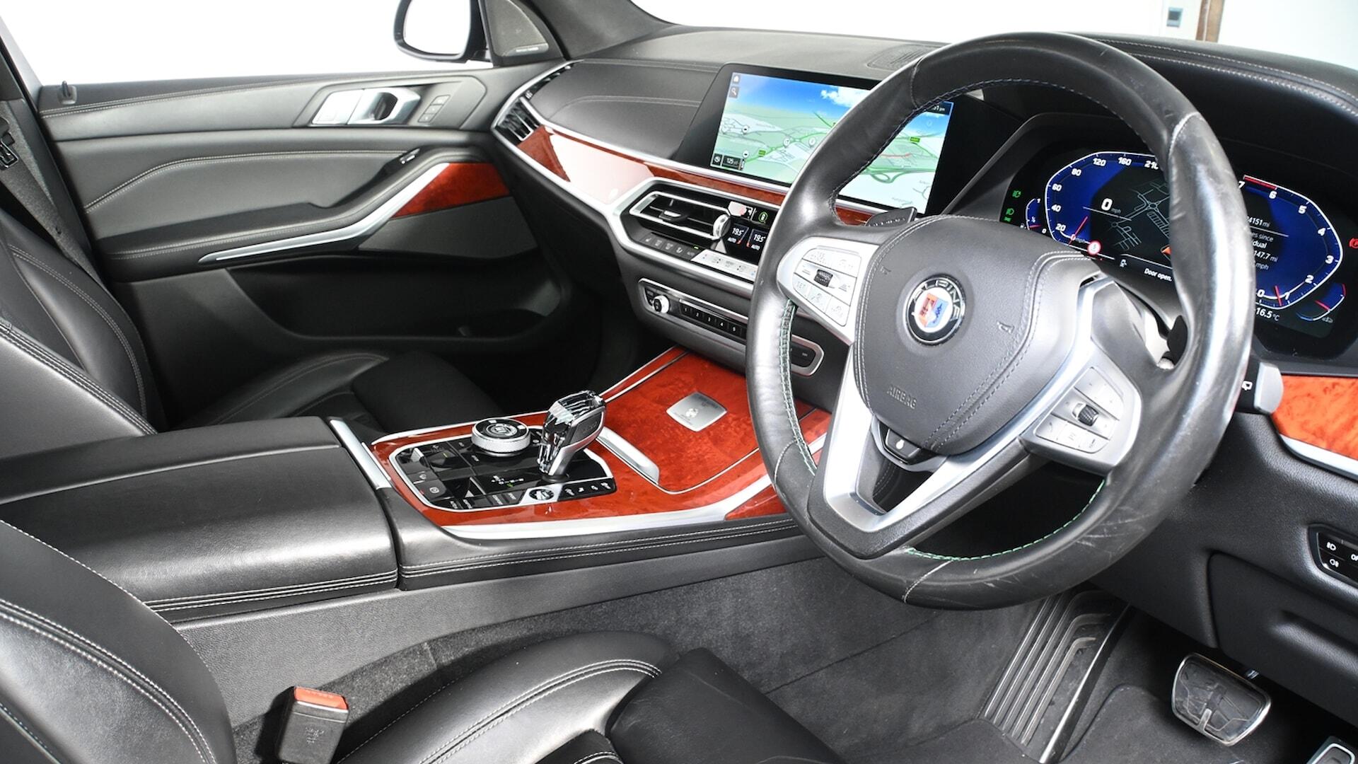 BMW Alpina XB7 view 6