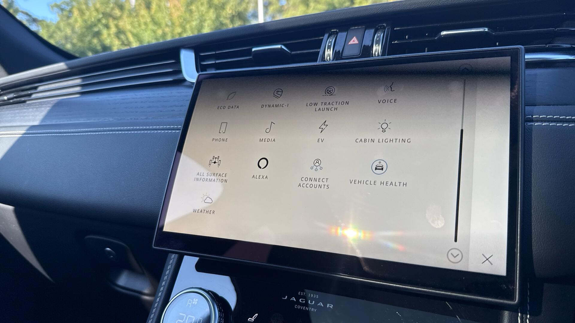 Jaguar F-Pace view 54