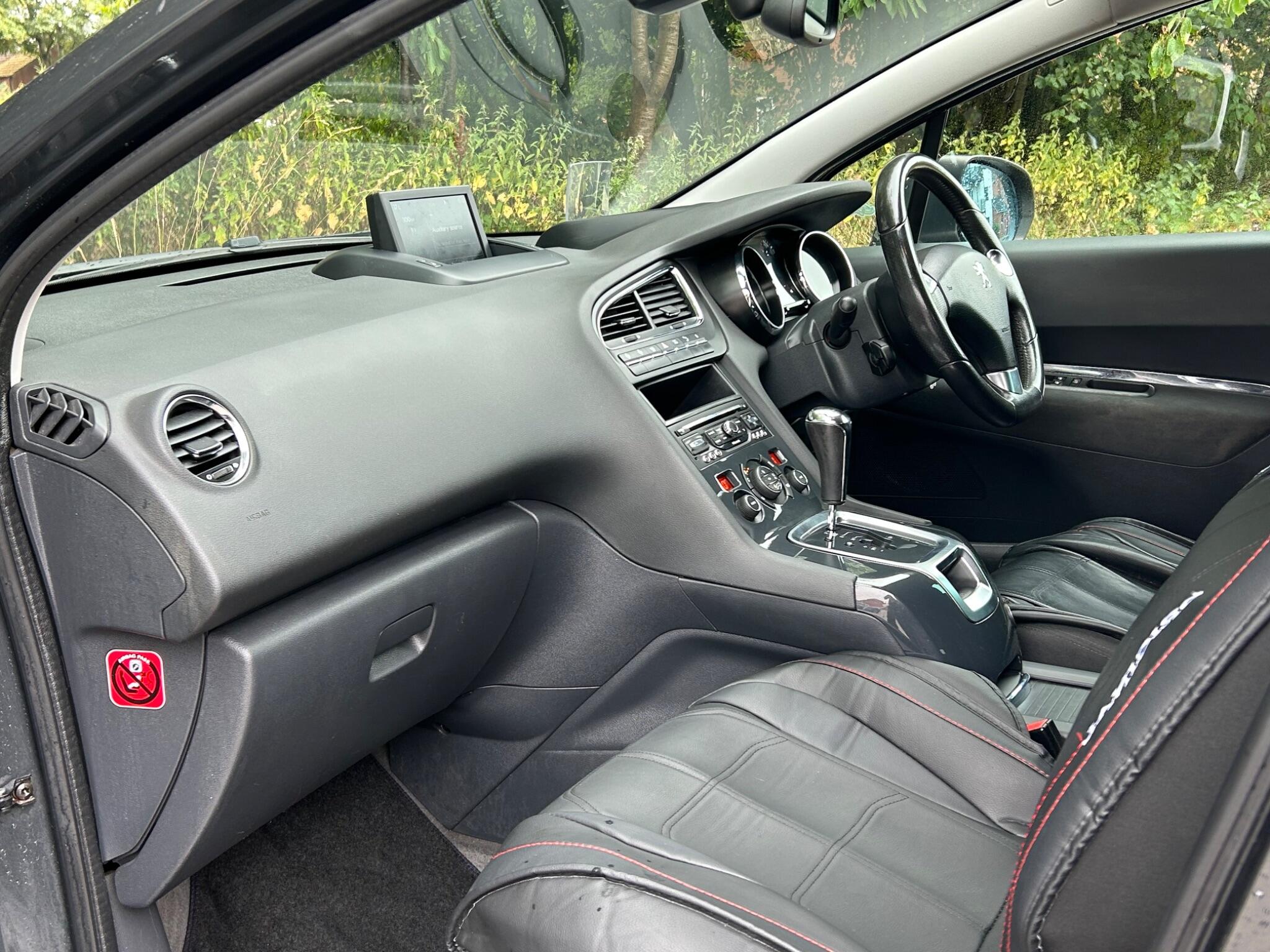 Peugeot 5008 view 13