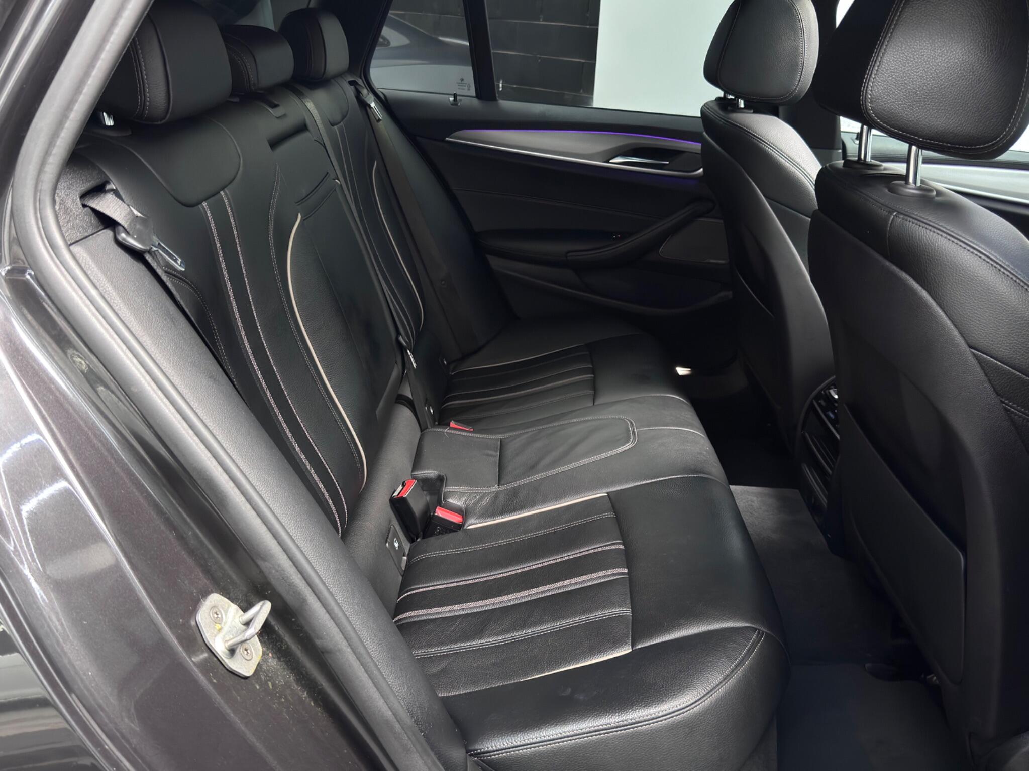 BMW 5 Series view 55