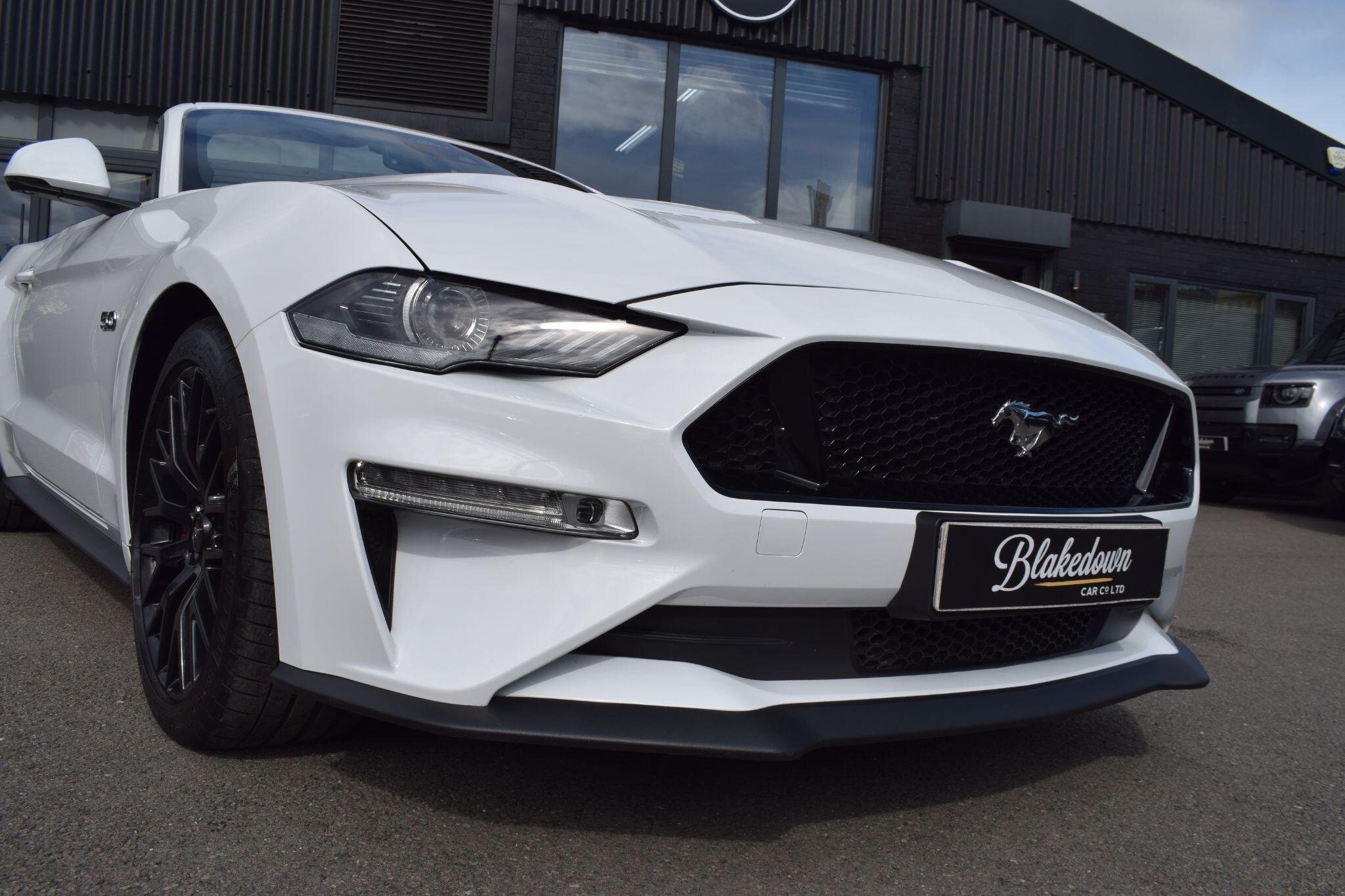 Ford Mustang view 53