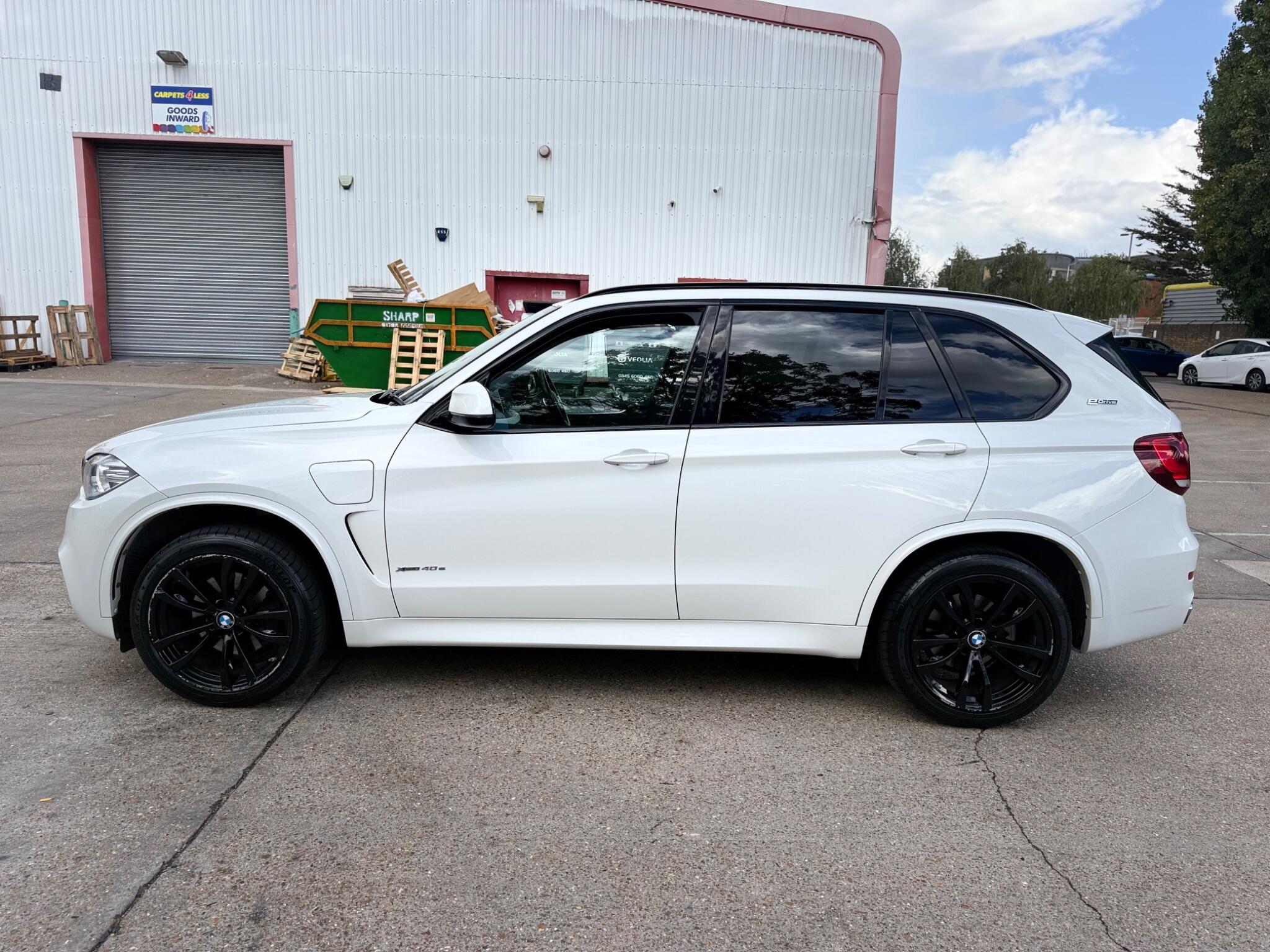 BMW X5 view 7