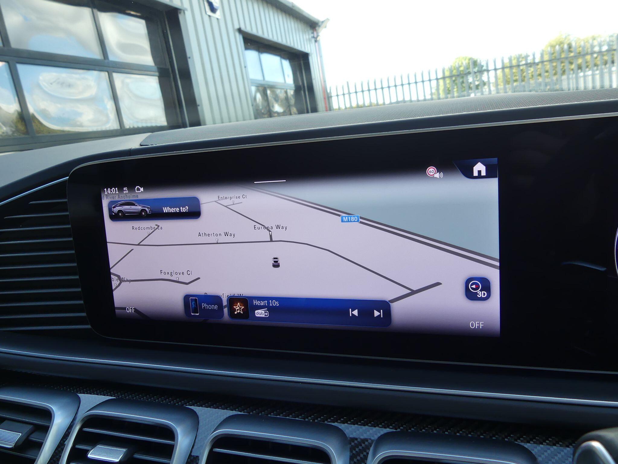 Mercedes-Benz Gle view 22