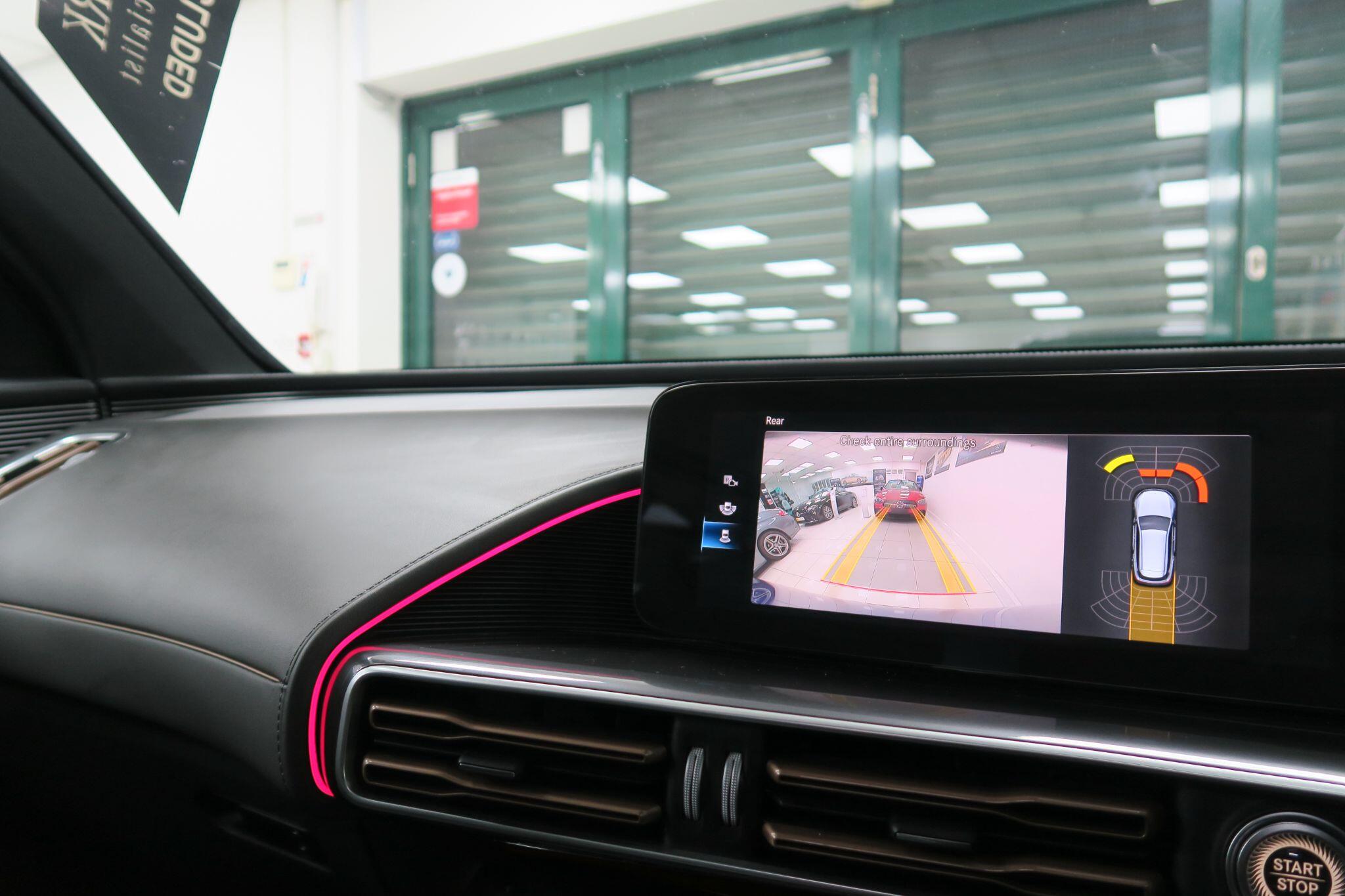 Mercedes-Benz EQC view 16