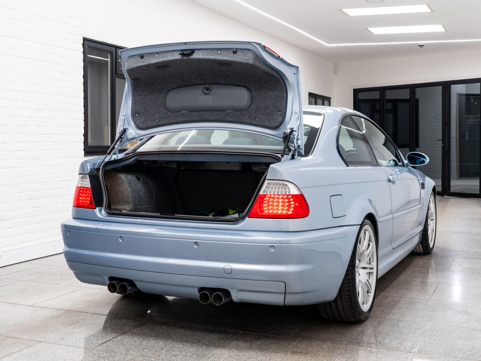BMW M3 view 17