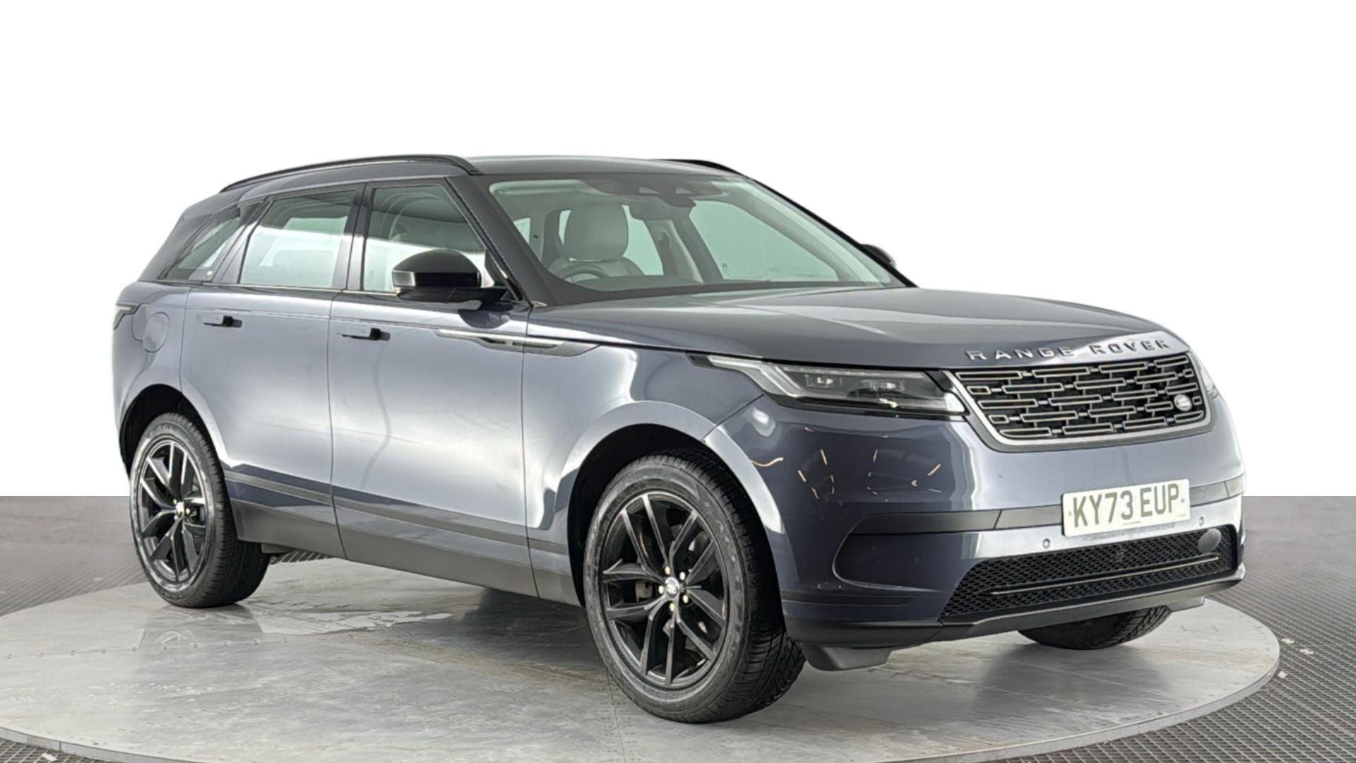 Land Rover Range Rover Velar view 2