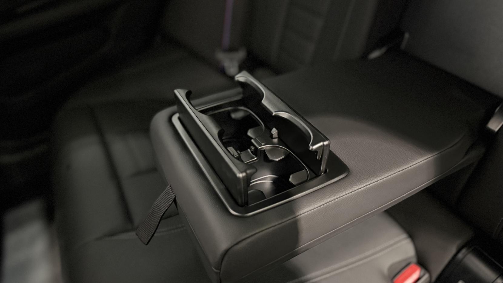 BMW I4 view 12