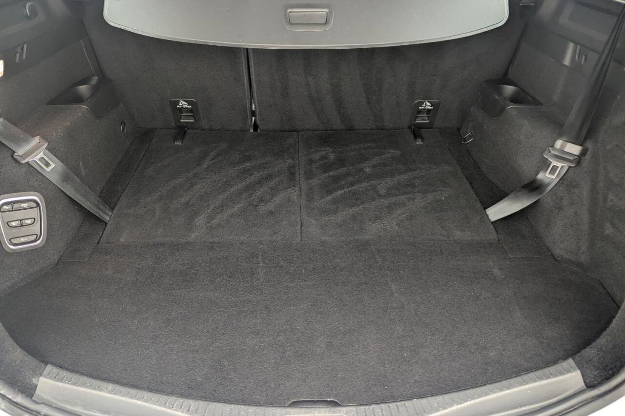 Renault Grand Scenic view 19