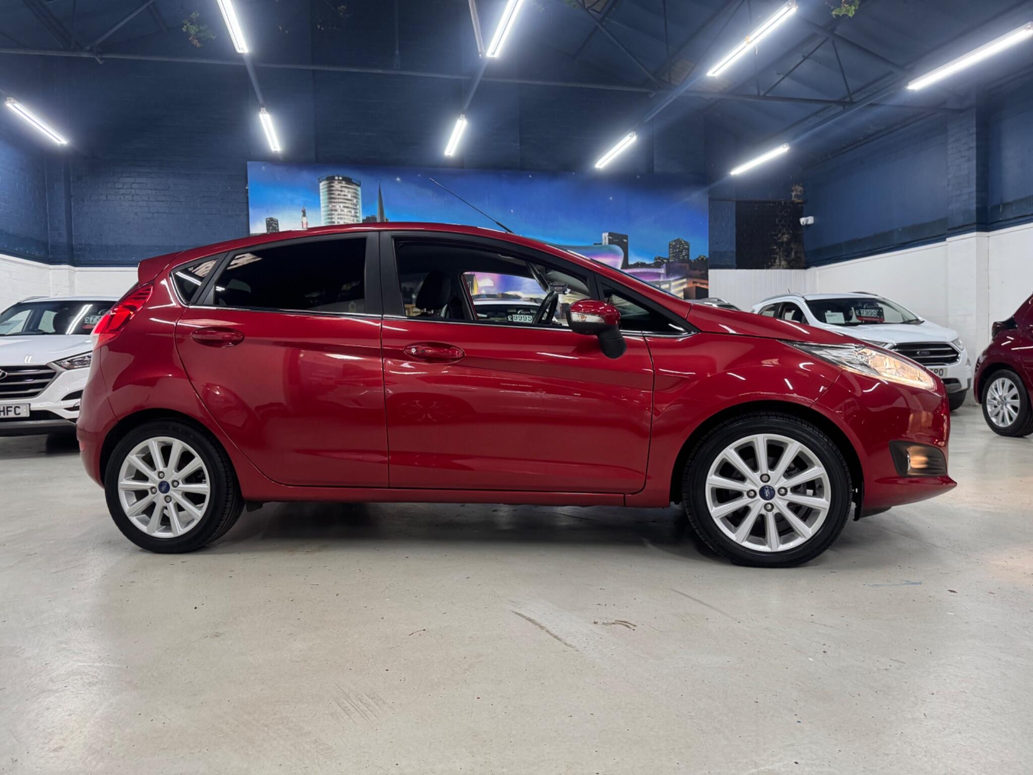 Ford Fiesta view 16