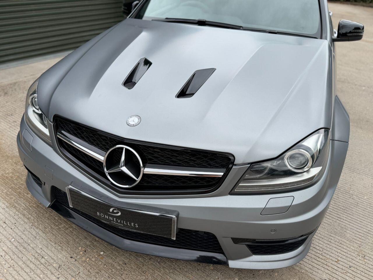 Mercedes-Benz C Class view 19