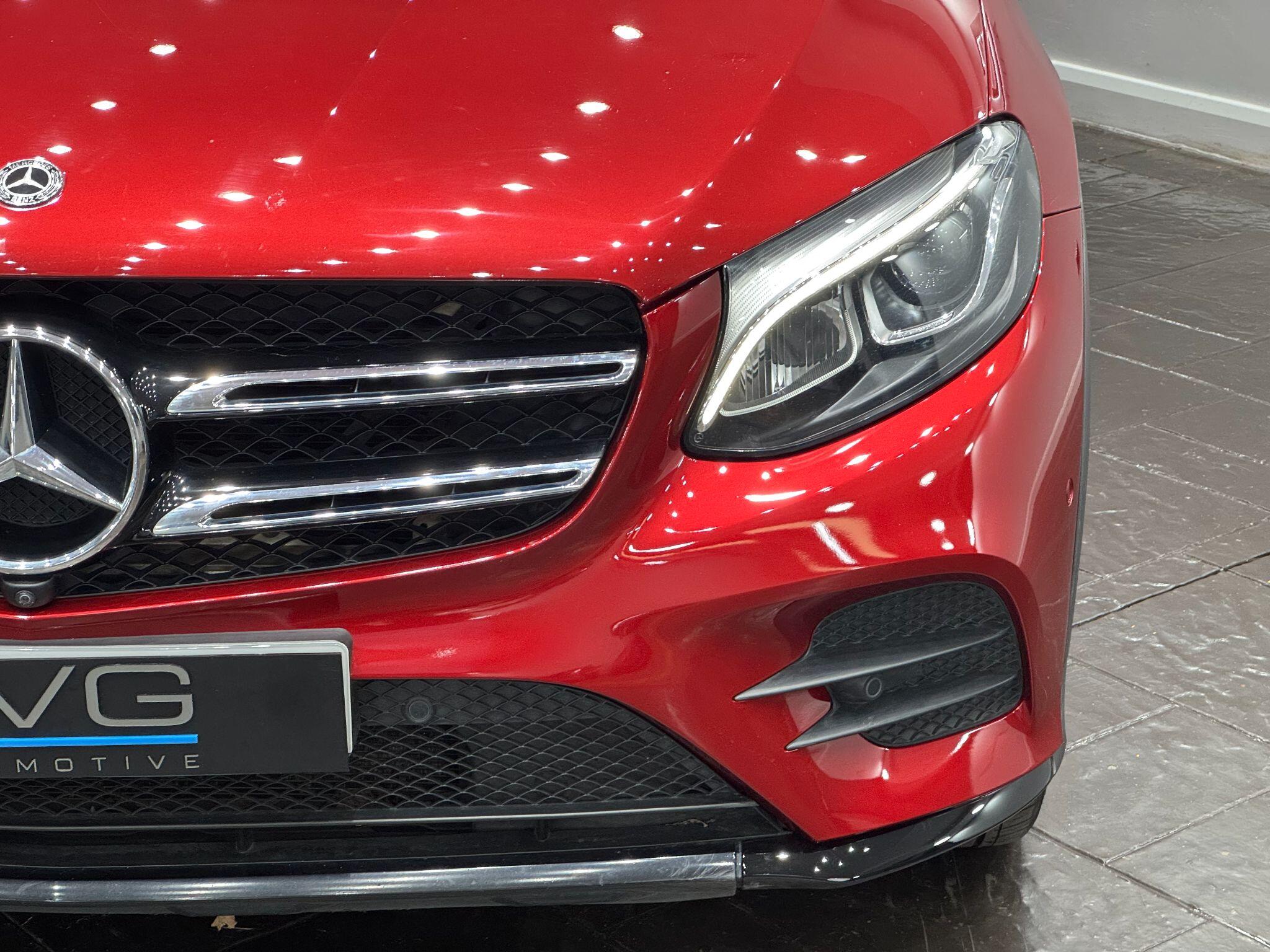Mercedes-Benz GLC view 14