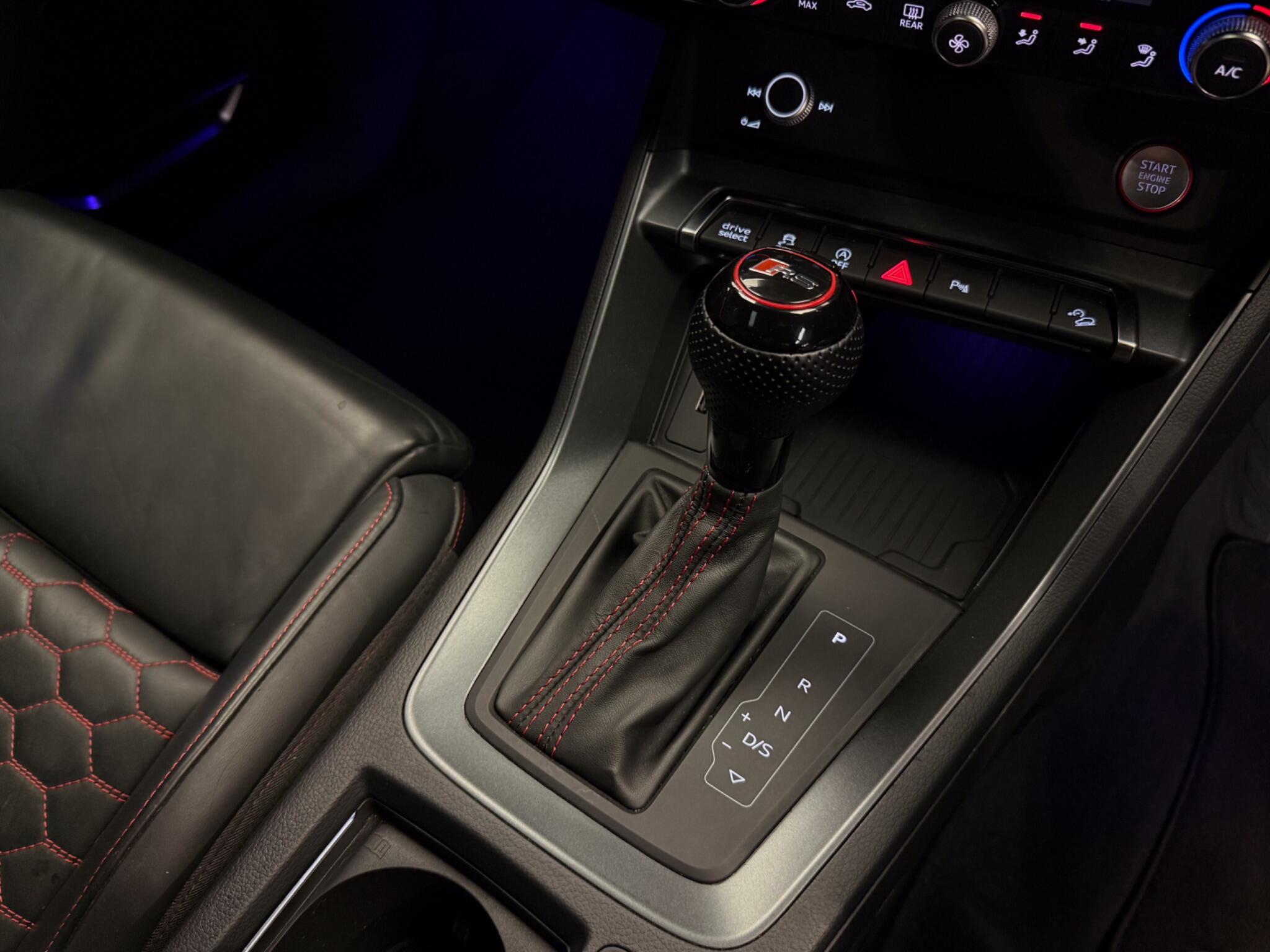 Audi RS Q3 view 47
