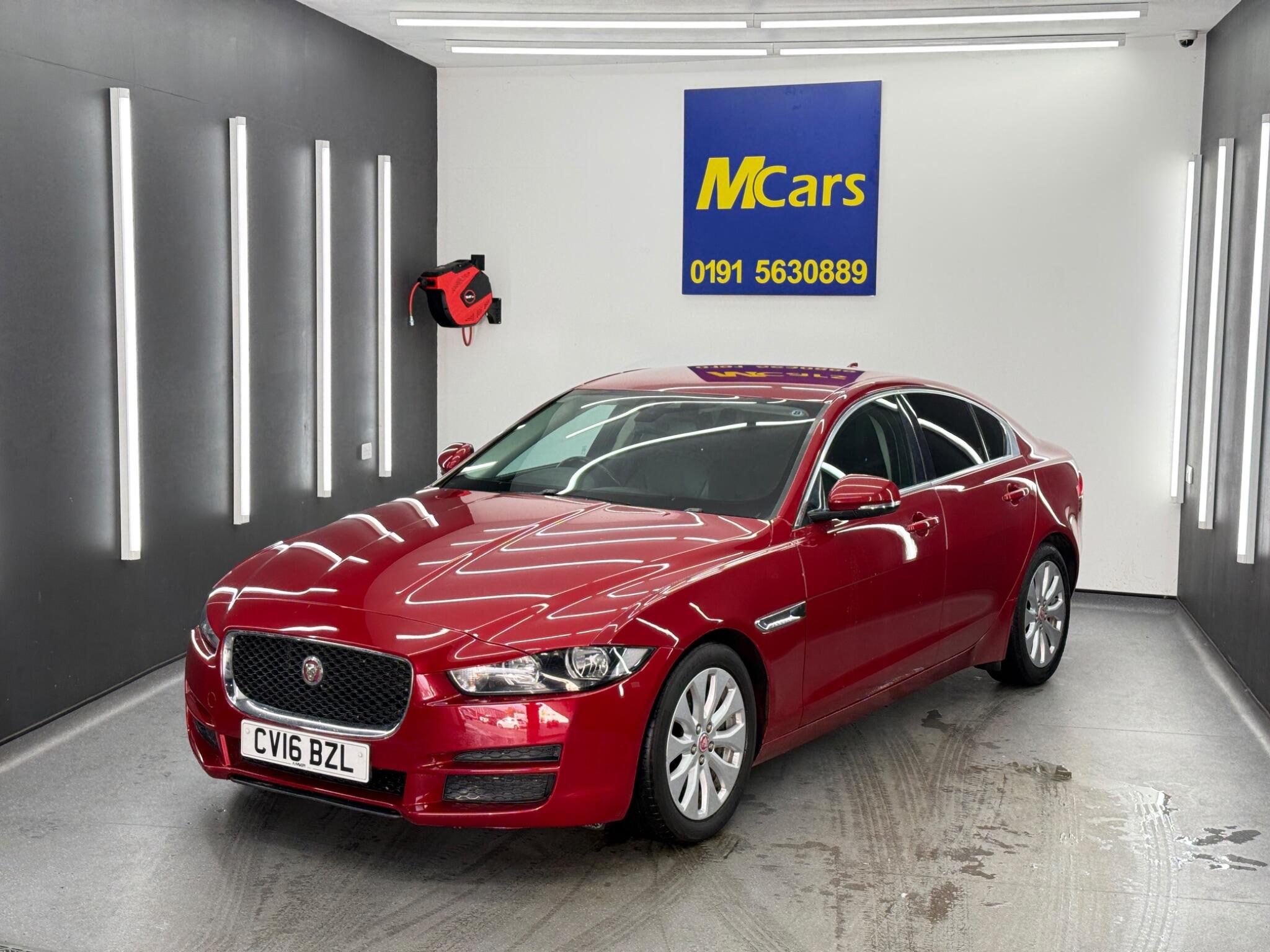 Jaguar Xe view 7