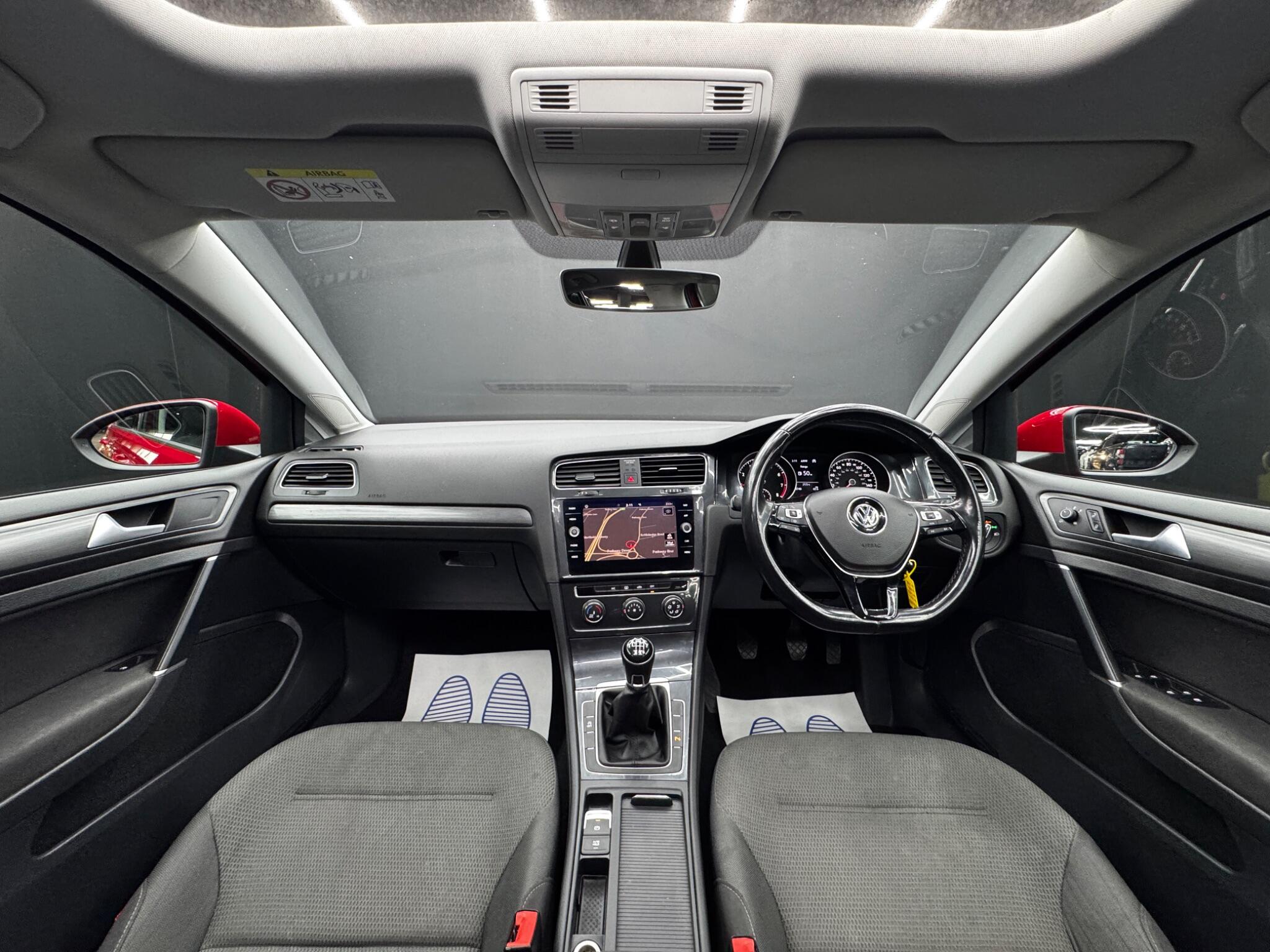 Volkswagen Golf view 15