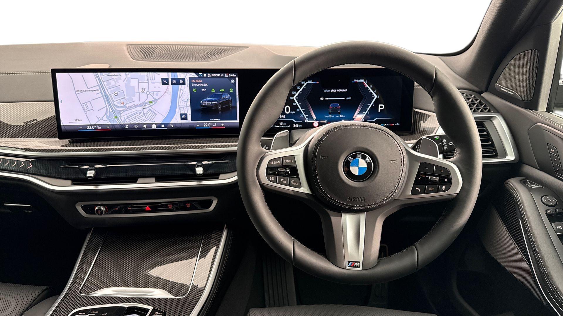 BMW X5 view 5