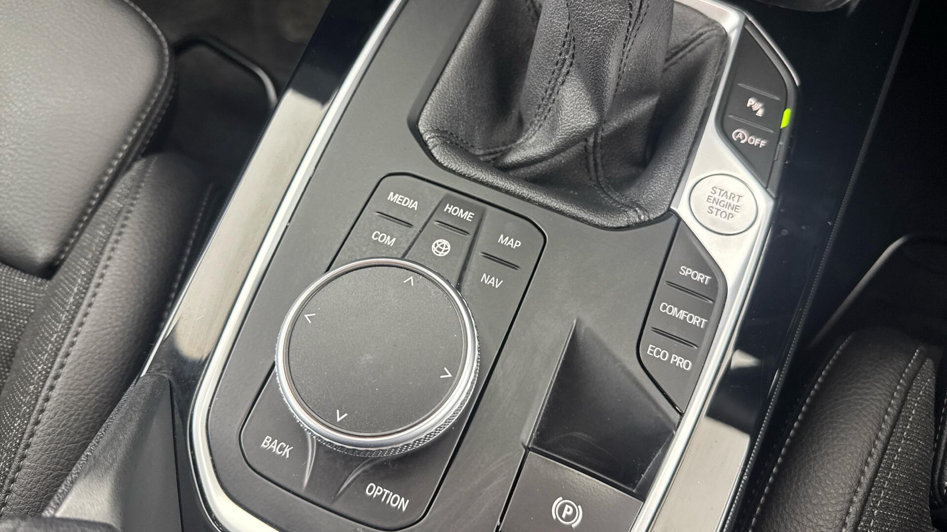 BMW 1 Series view 38