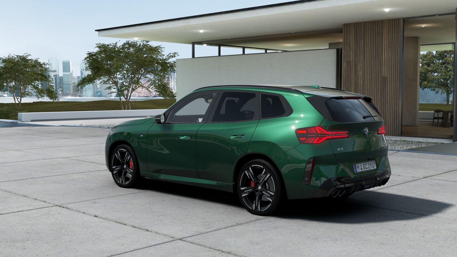 BMW X3 view 3