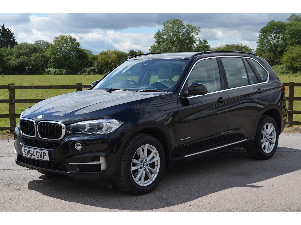 BMW X5 view 6
