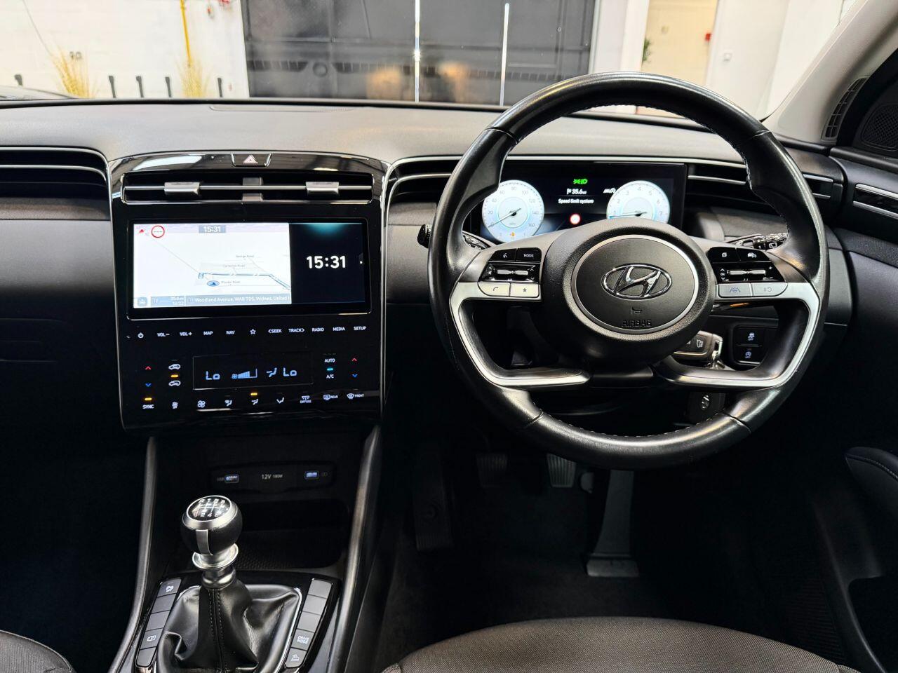 Hyundai Tucson view 12