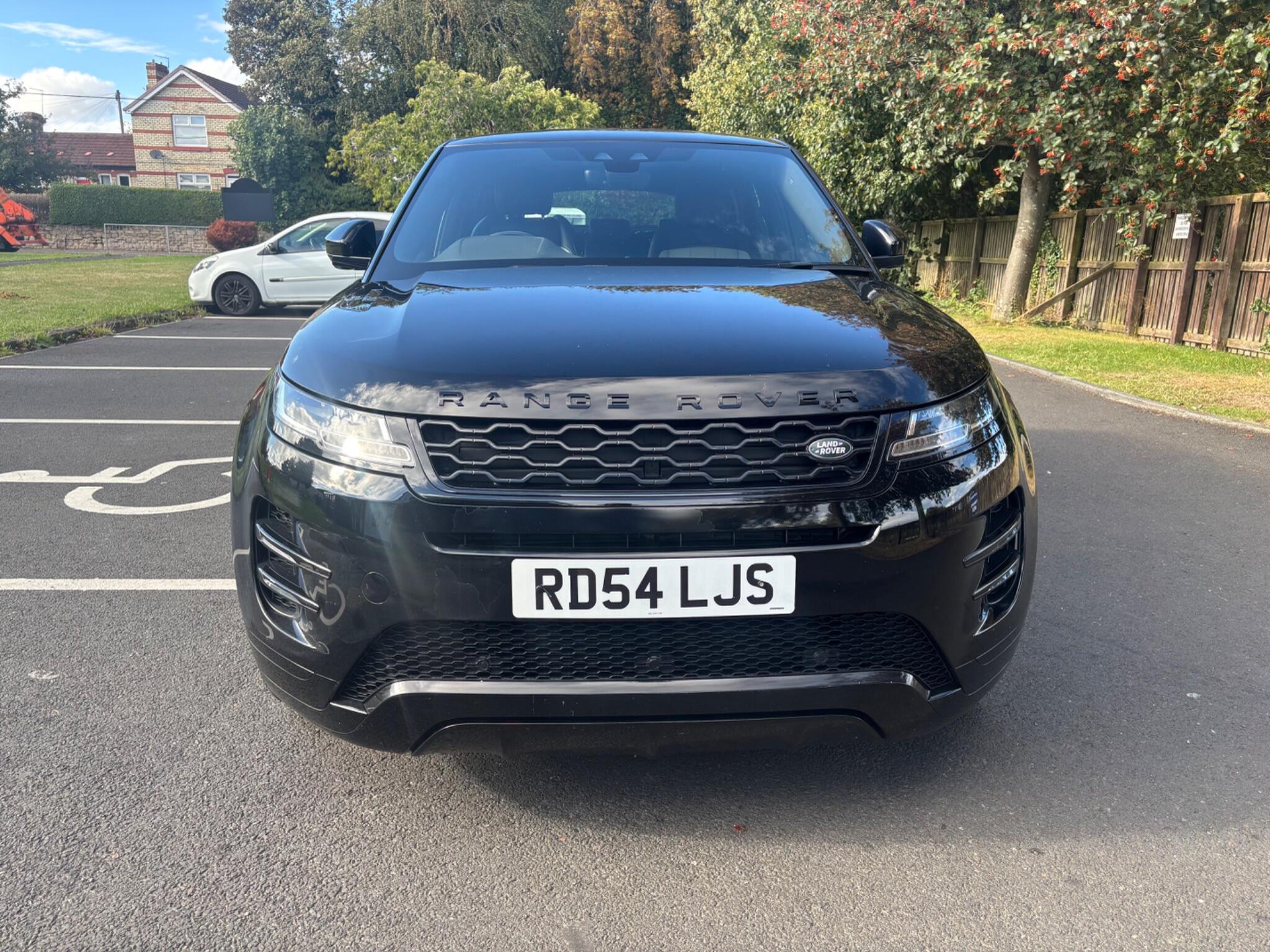 Land Rover Range Rover Evoque view 2