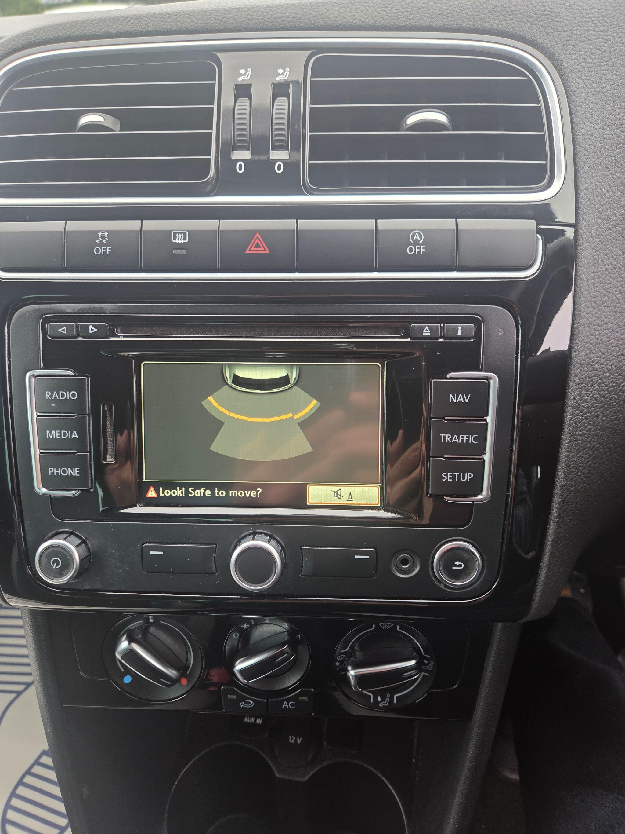 Volkswagen Polo view 52