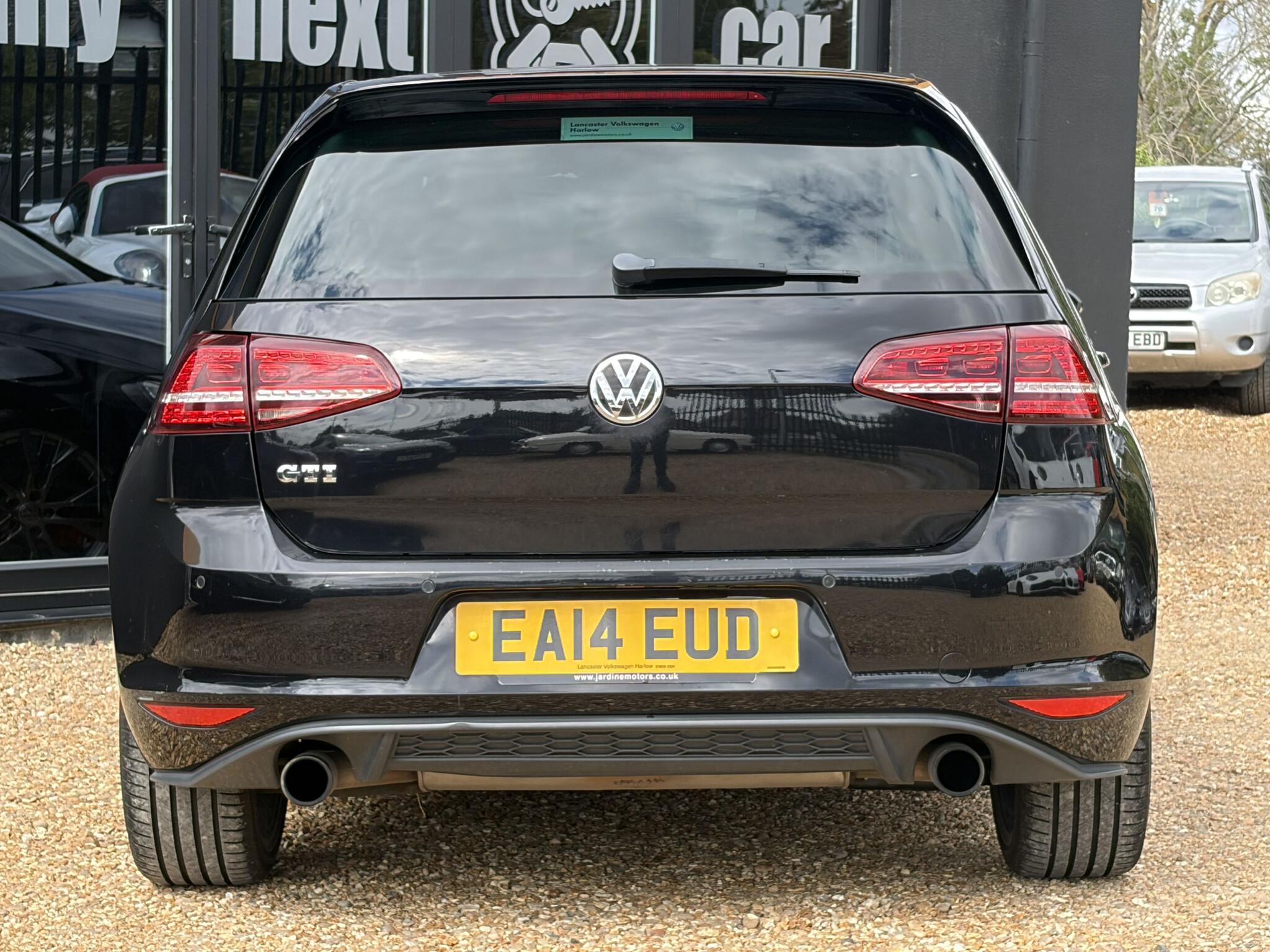 Volkswagen Golf view 10