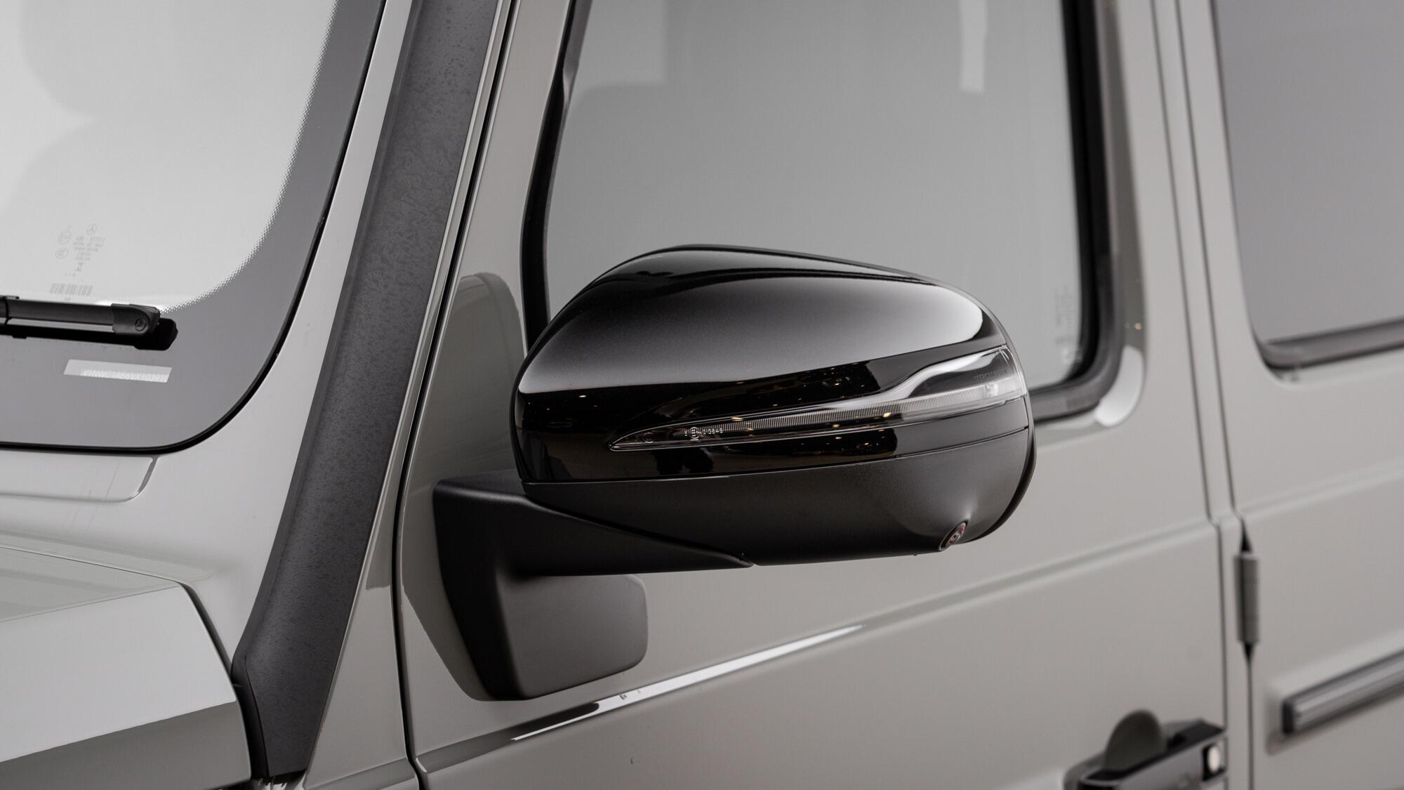 Mercedes-Benz G-Class view 37