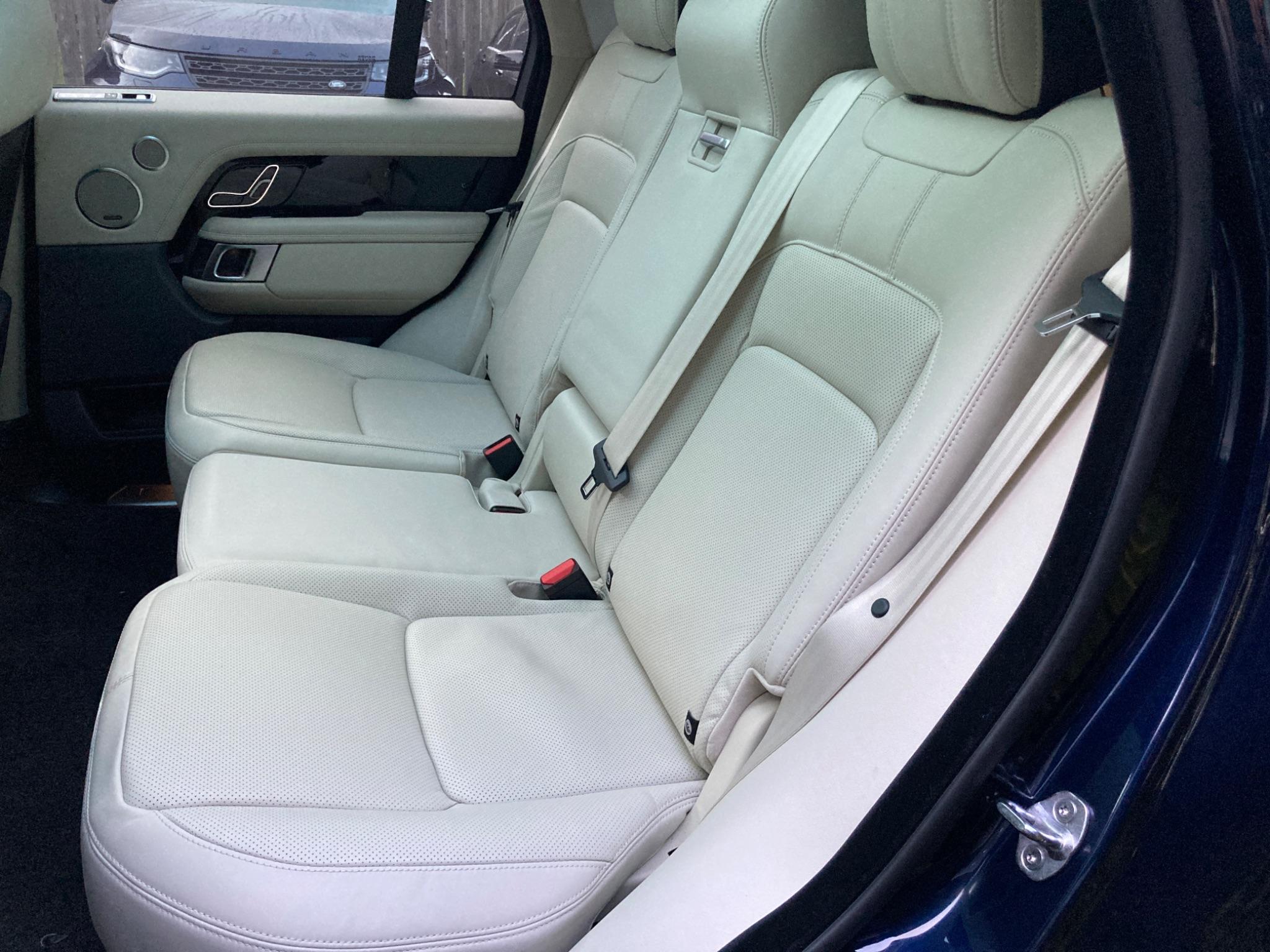 Land Rover Range Rover view 46