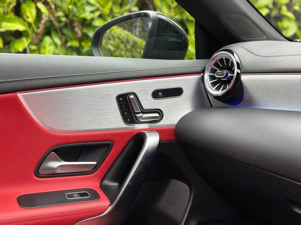 Mercedes-Benz Cla view 39