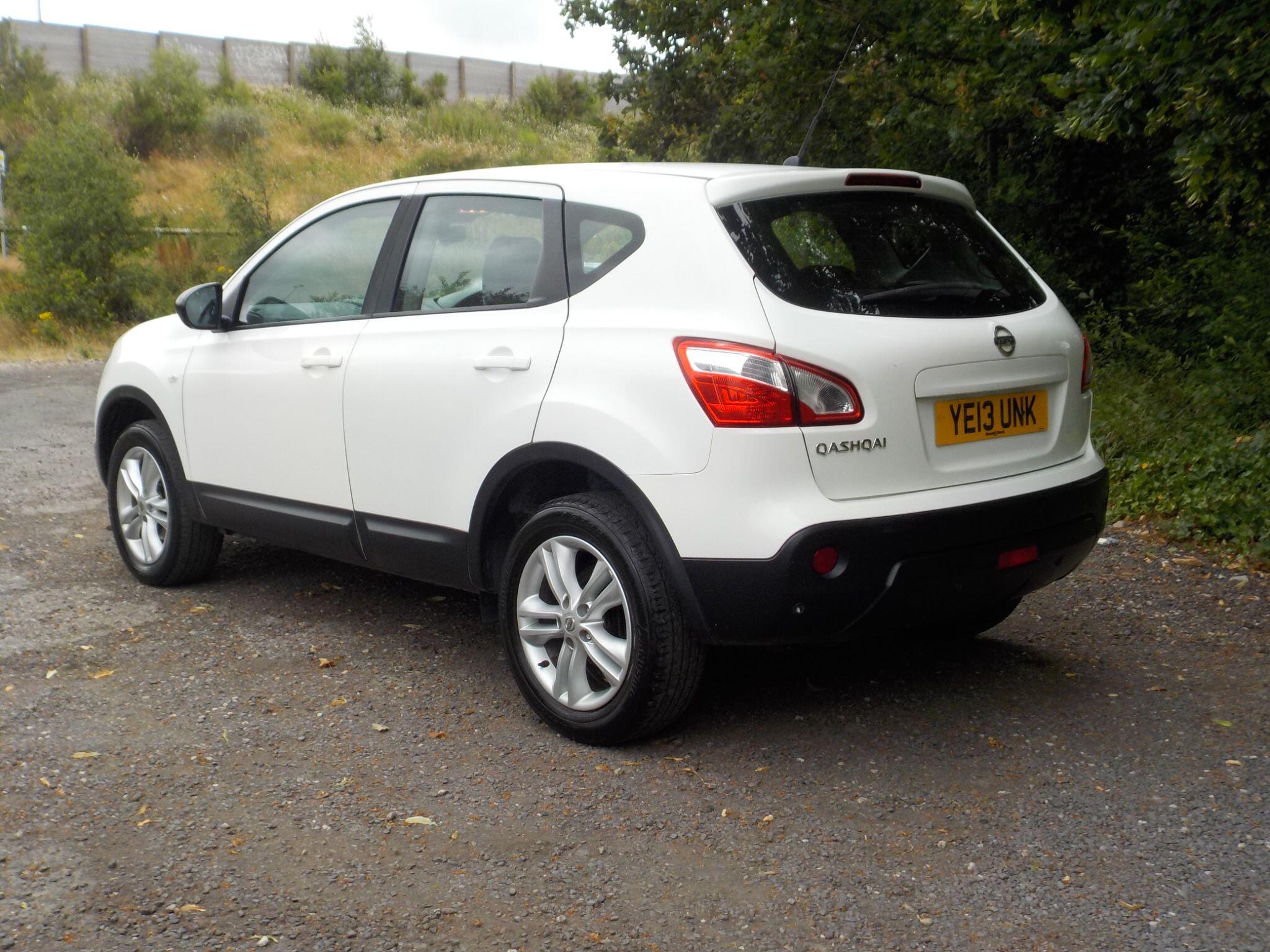 Nissan Qashqai 1.6 Acenta 2WD Euro 5 (s/s) 5dr