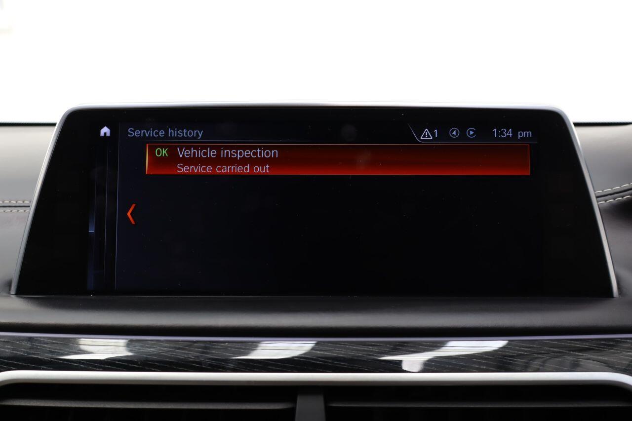 BMW 7 Series view 51