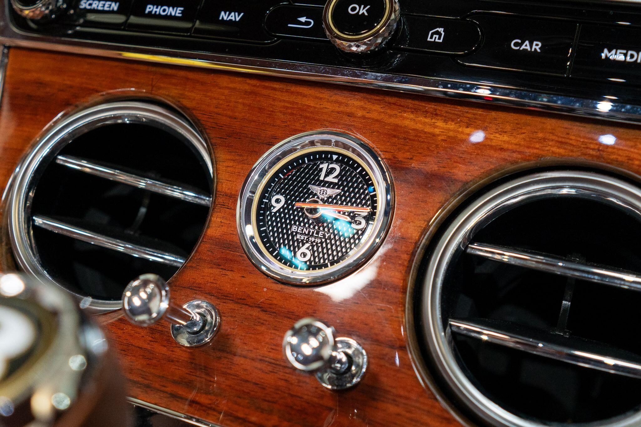 Bentley Continental view 23