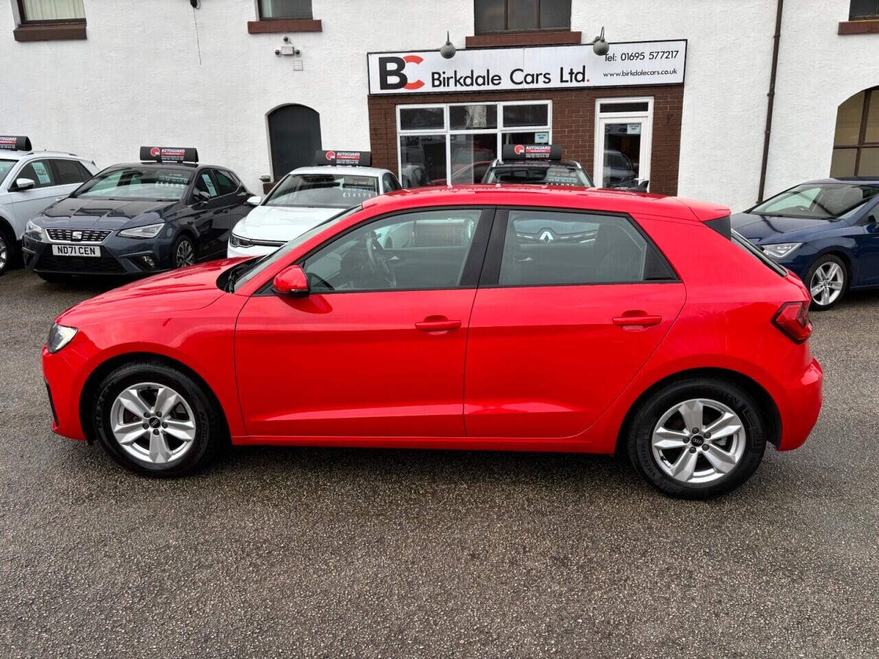Audi A1 view 8