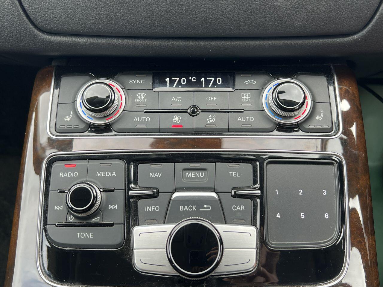 Audi A8 view 41