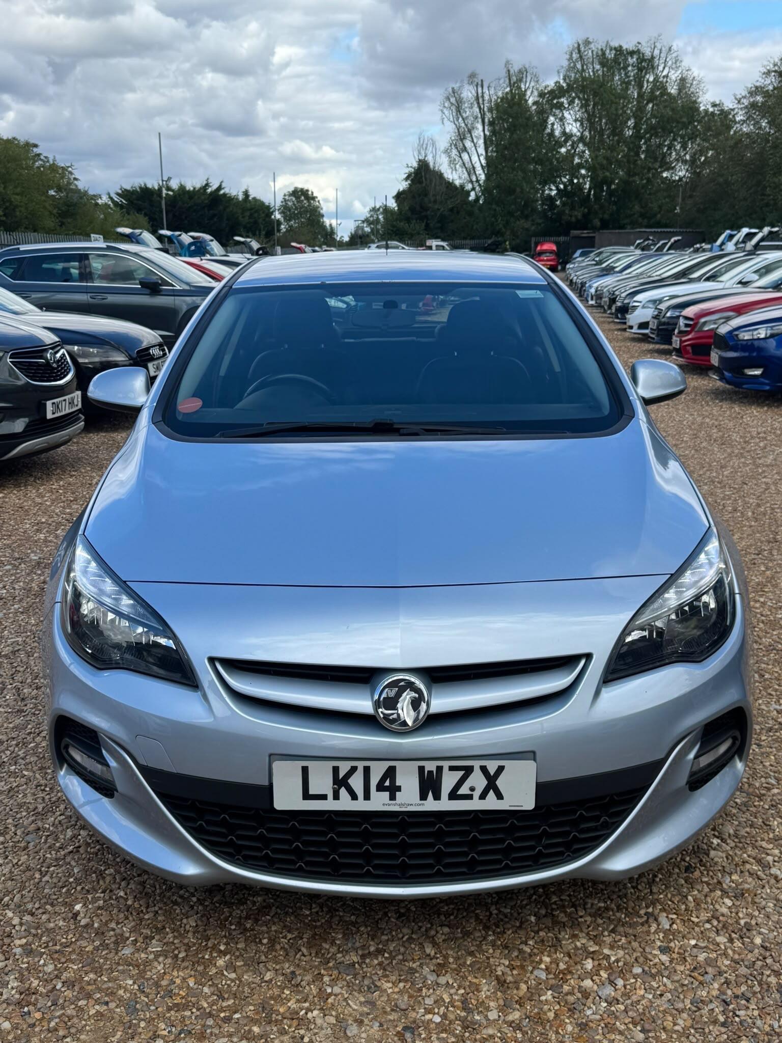 Vauxhall Astra view 2