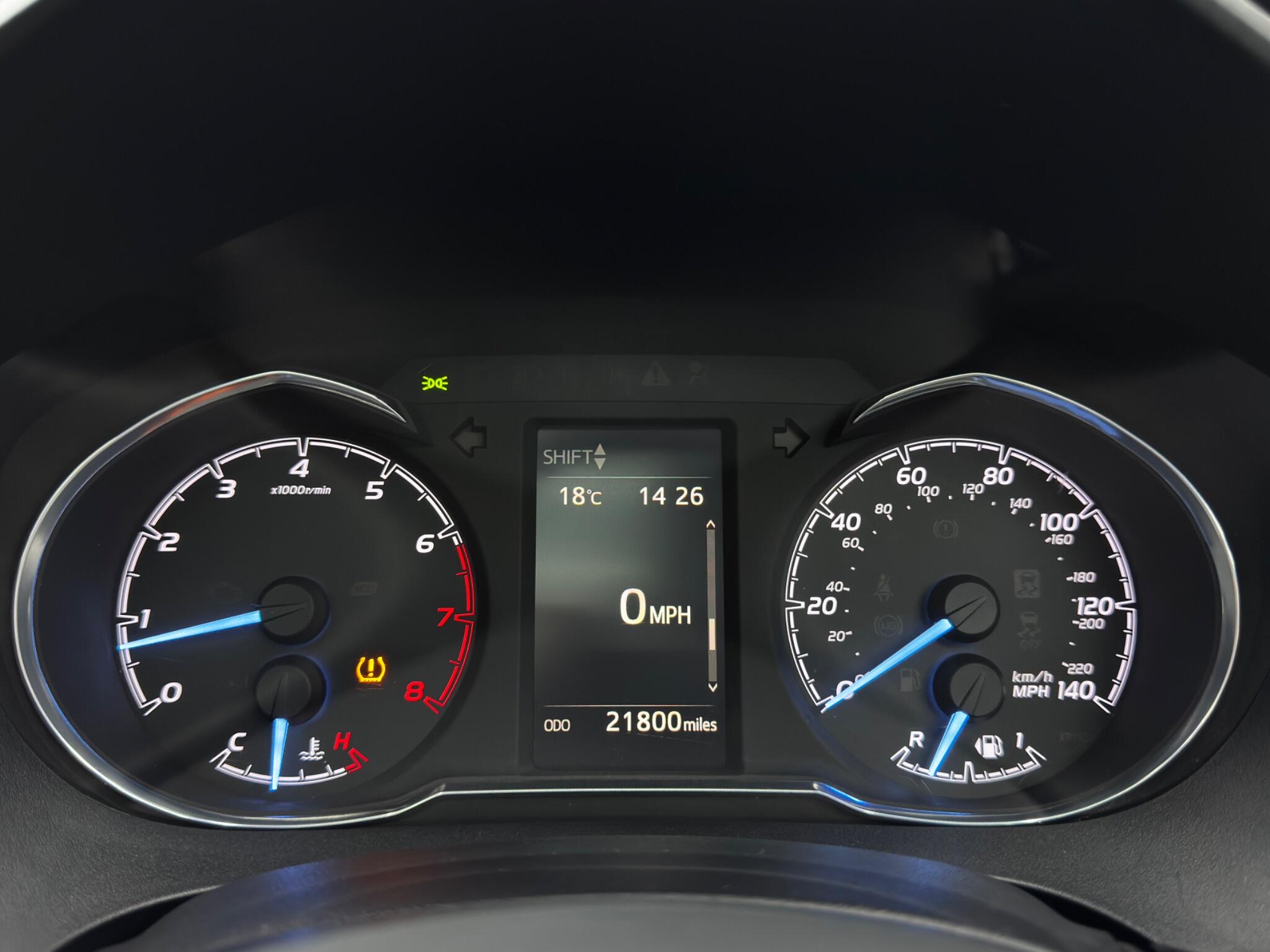 Toyota Yaris view 23