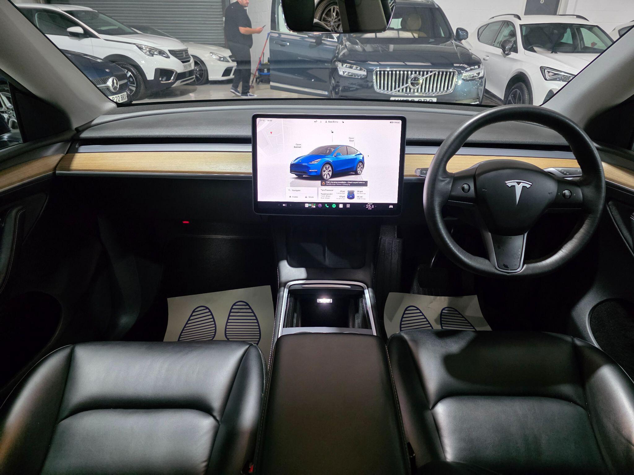 Tesla Model Y view 5