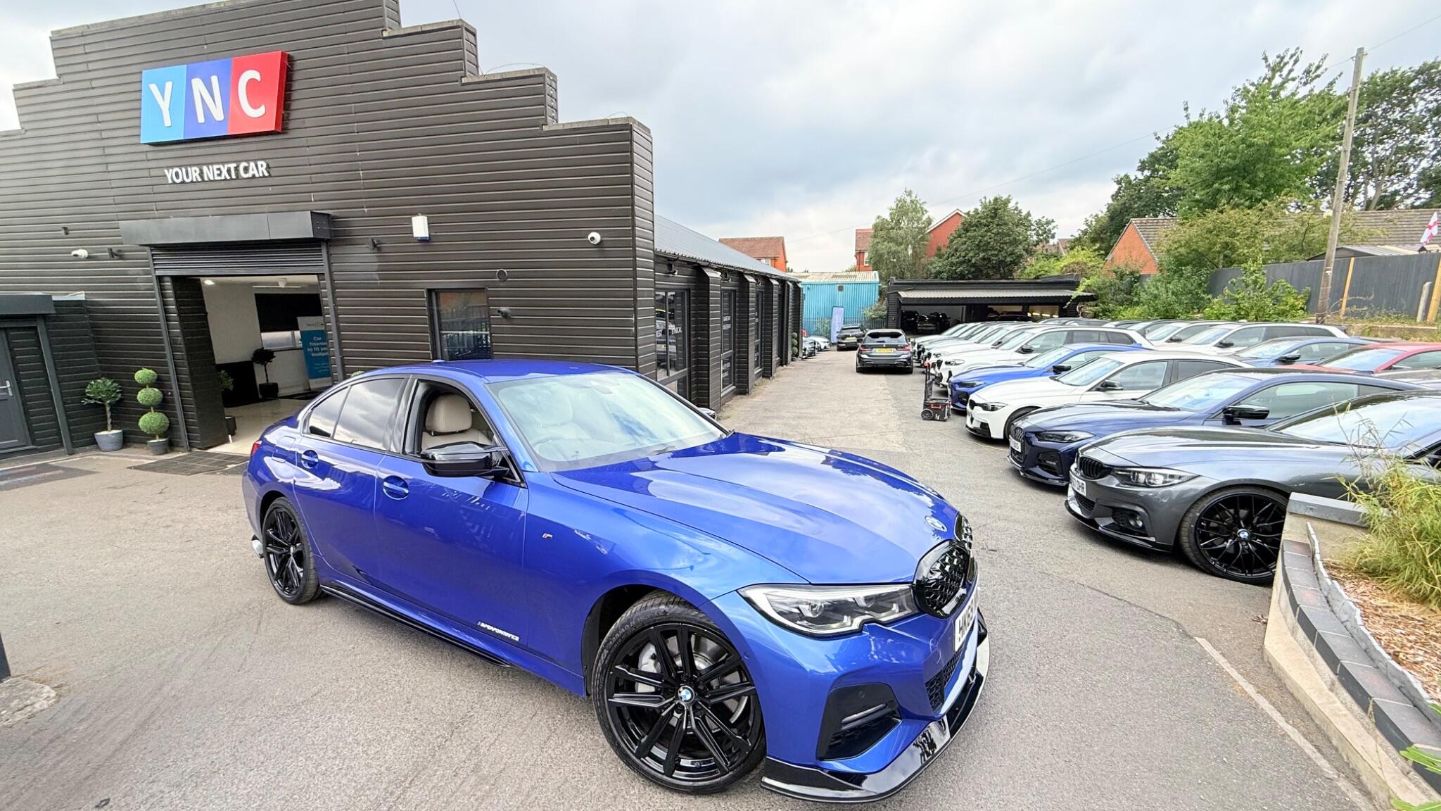 BMW 3 Series view 2