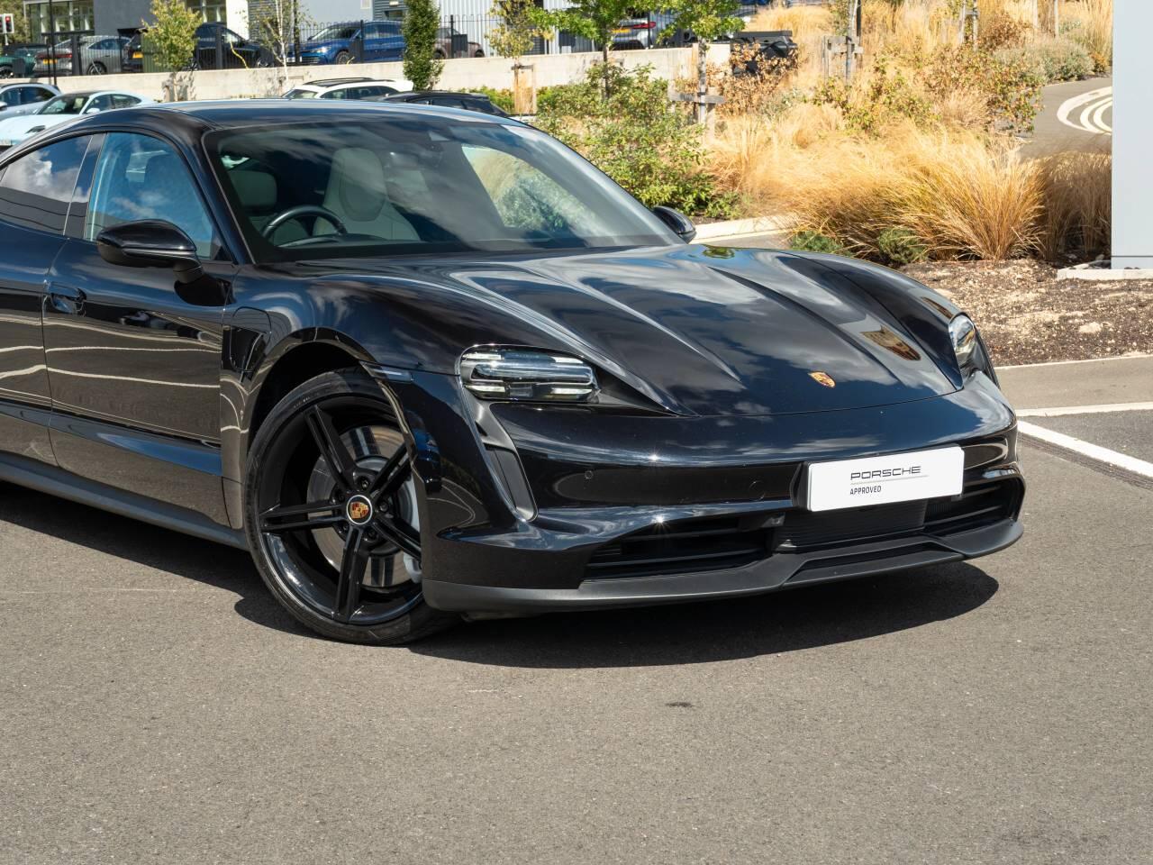 Porsche Taycan view 13