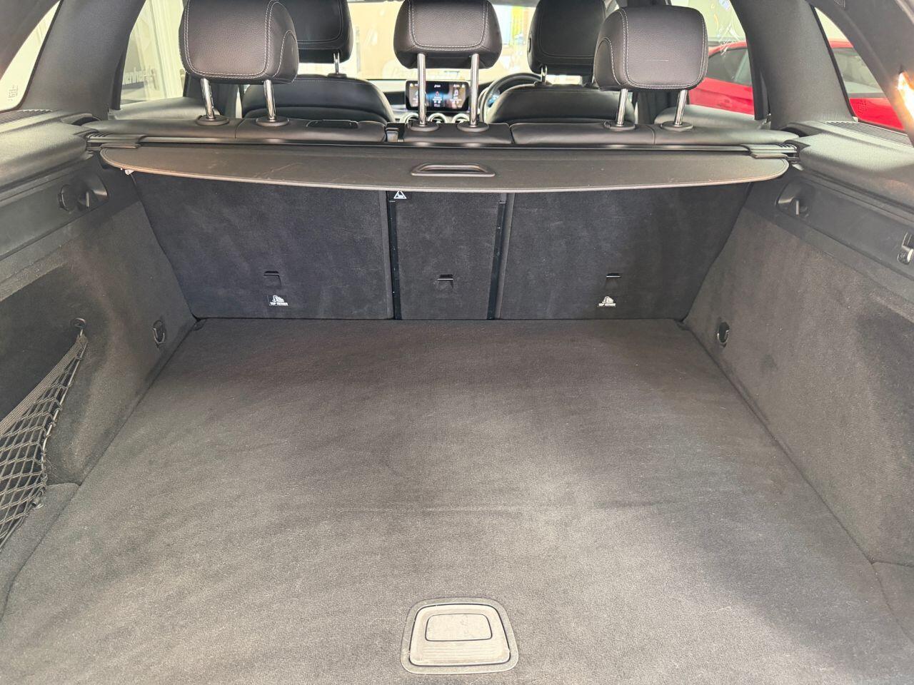 Mercedes-Benz GLC view 41