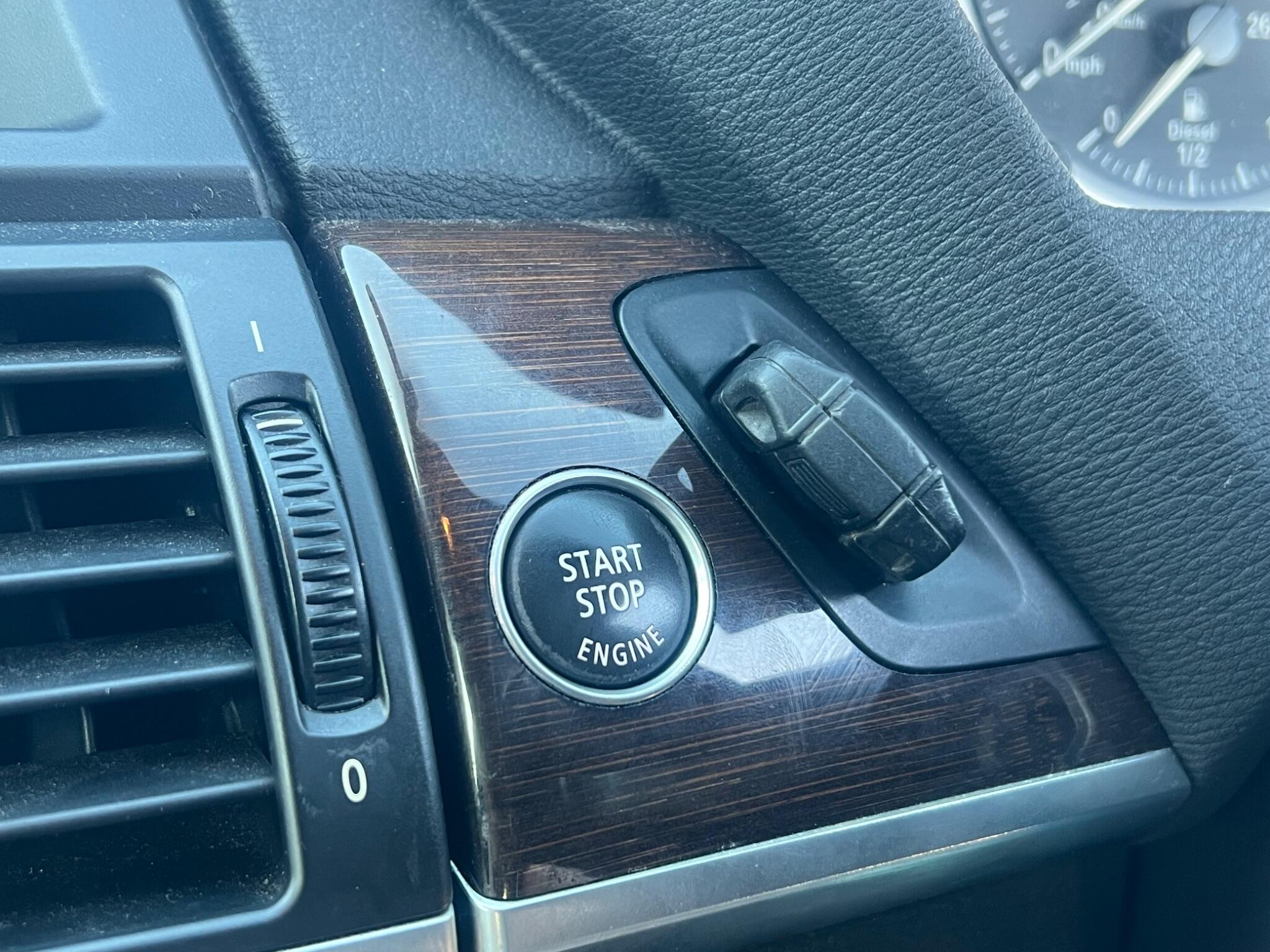 BMW X6 view 51