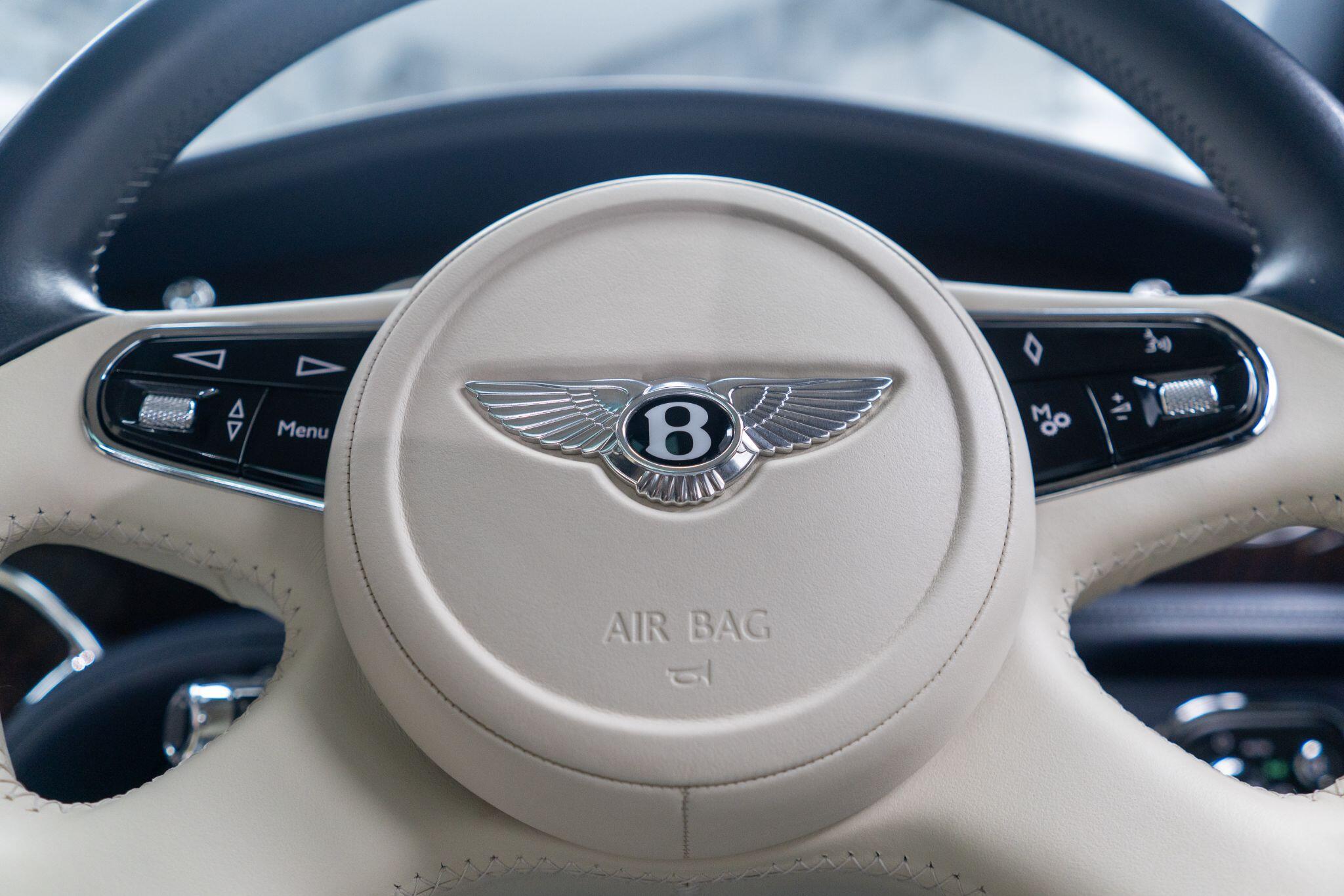 Bentley Mulsanne view 63