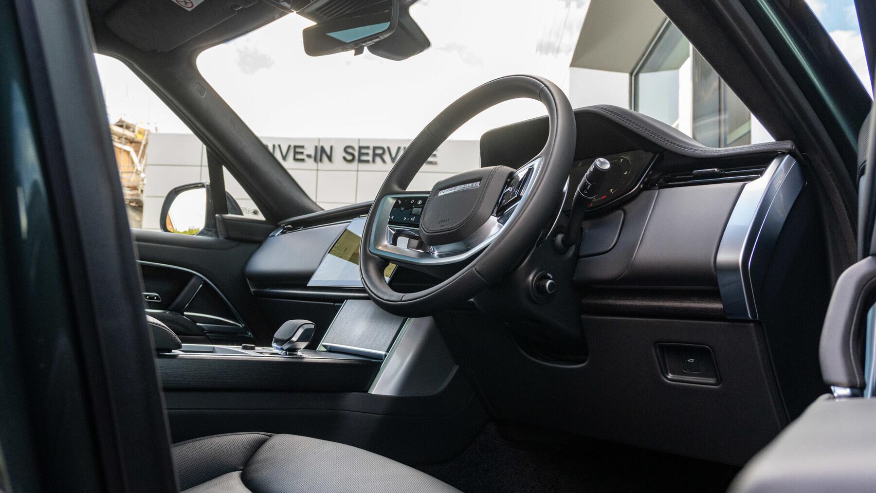 Land Rover Range Rover view 79